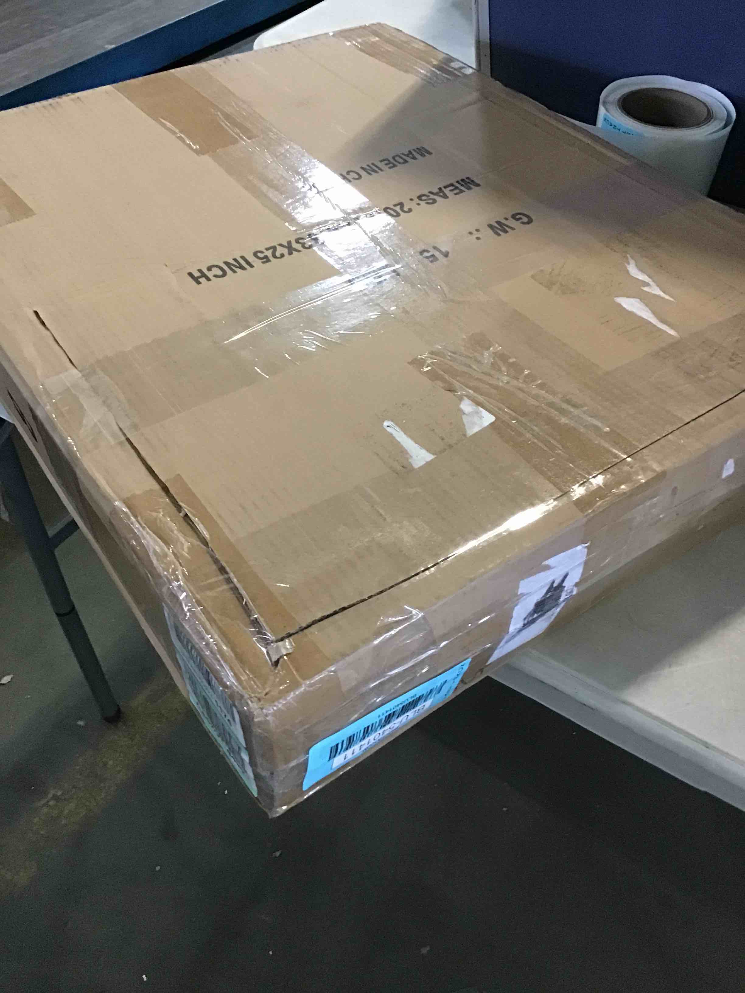 https://s3.amazonaws.com/lotting-images-prod/bidfta/BLU5401411_1695153276160.jpeg