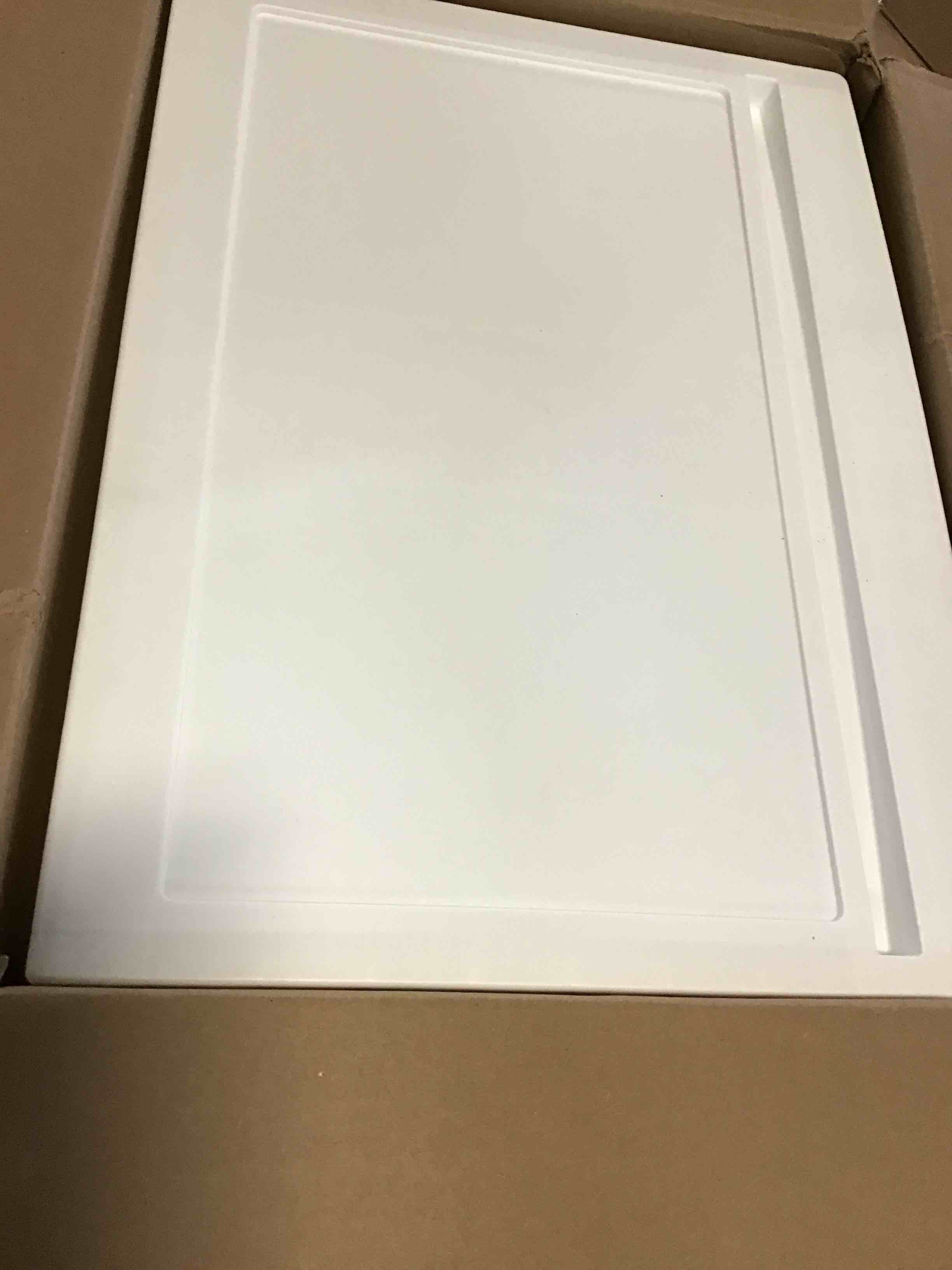 https://s3.amazonaws.com/lotting-images-prod/bidfta/BLU5401558_1695306792709.jpeg