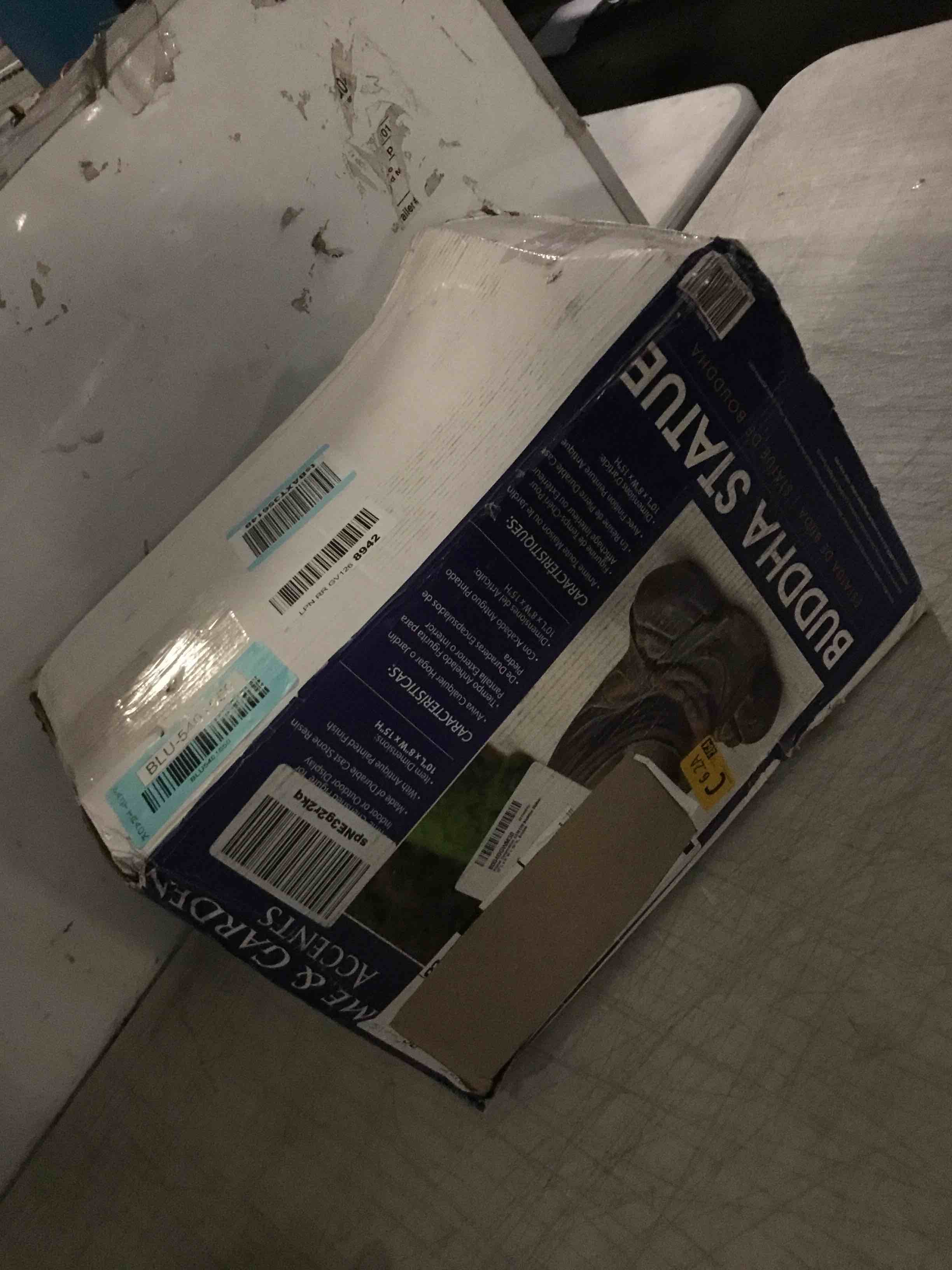 https://s3.amazonaws.com/lotting-images-prod/bidfta/BLU5401850_1695825386724.jpeg
