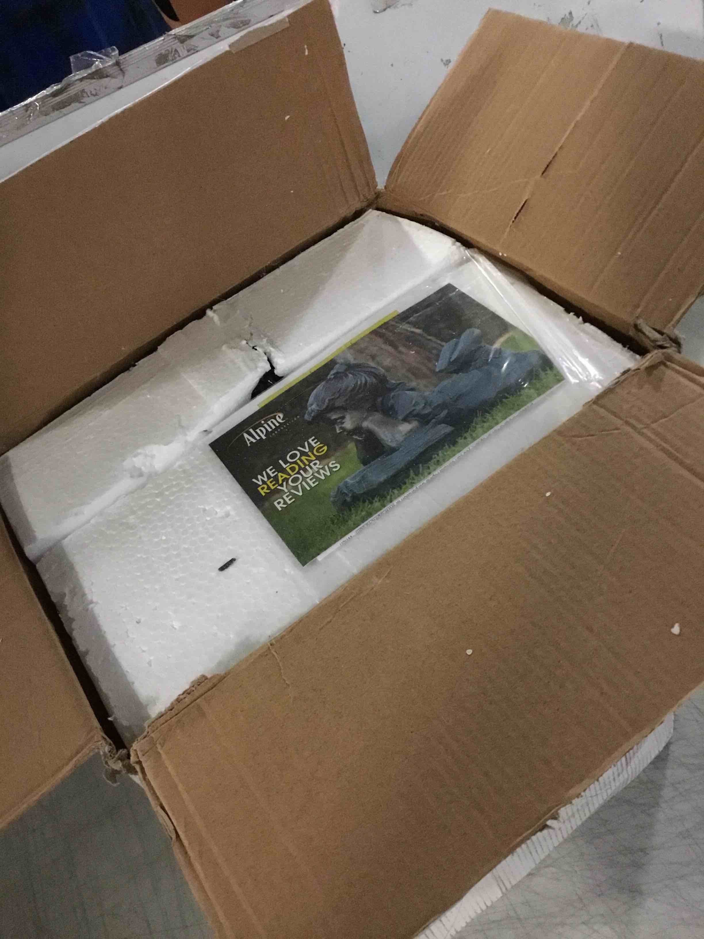 https://s3.amazonaws.com/lotting-images-prod/bidfta/BLU5401850_1695825407846.jpeg