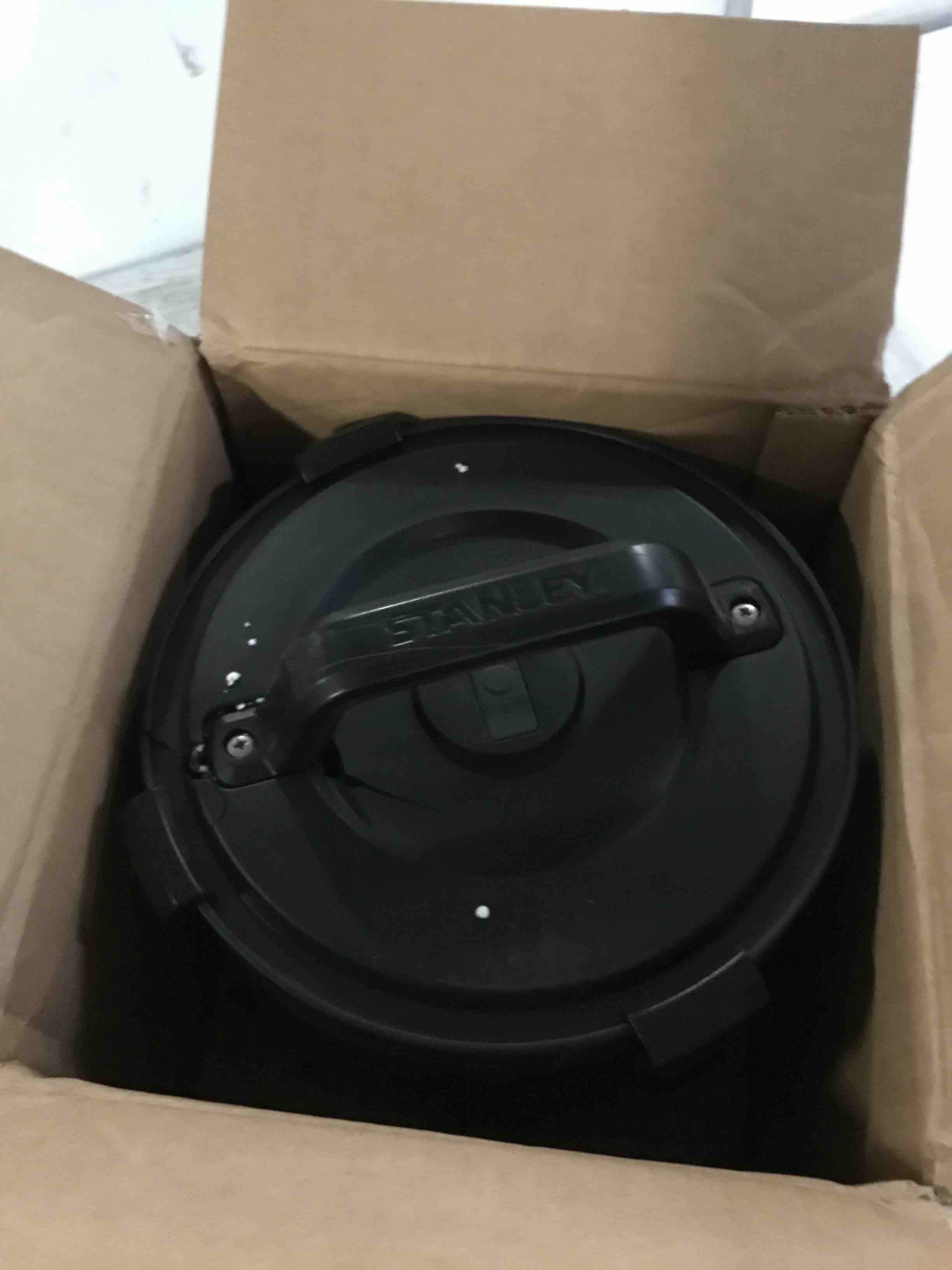 https://s3.amazonaws.com/lotting-images-prod/bidfta/BLU5401901_1695834981017.jpeg