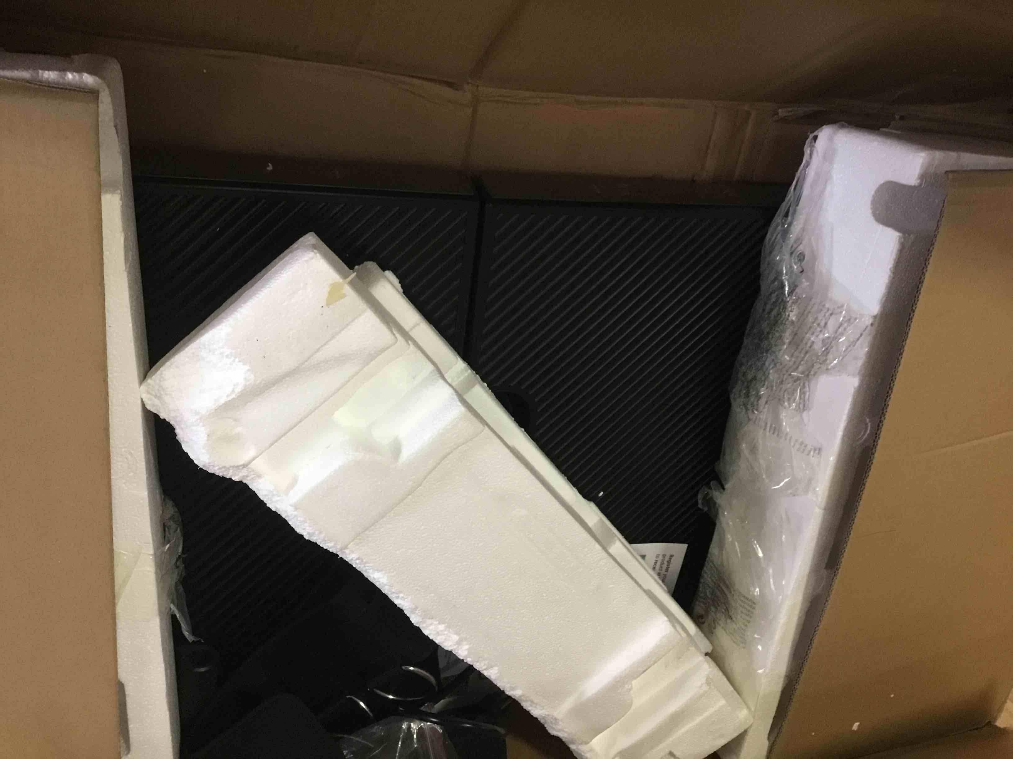 https://s3.amazonaws.com/lotting-images-prod/bidfta/BLU5403835_1694194979169.jpeg