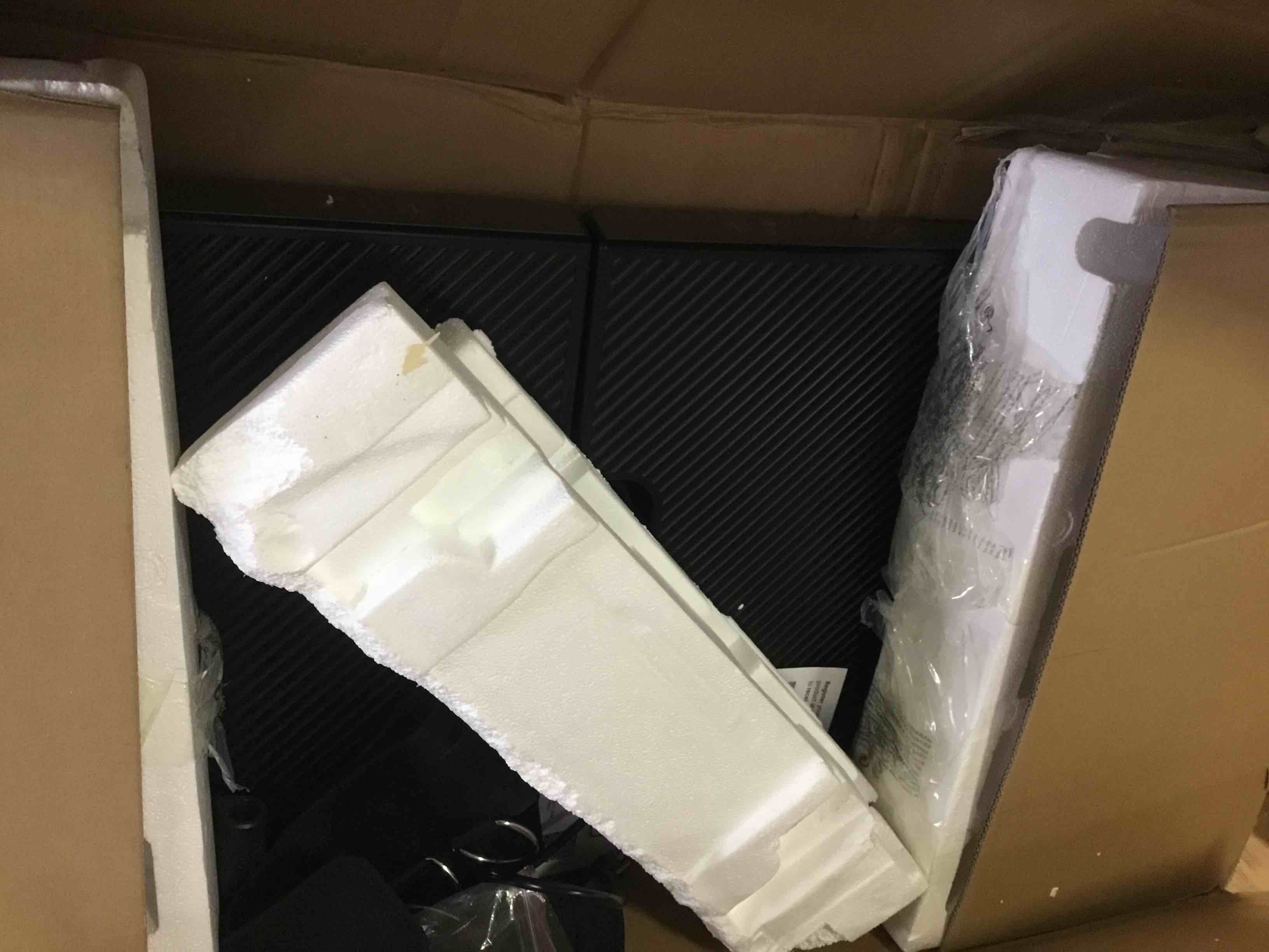 https://s3.amazonaws.com/lotting-images-prod/bidfta/BLU5403835_1694194980308.jpeg