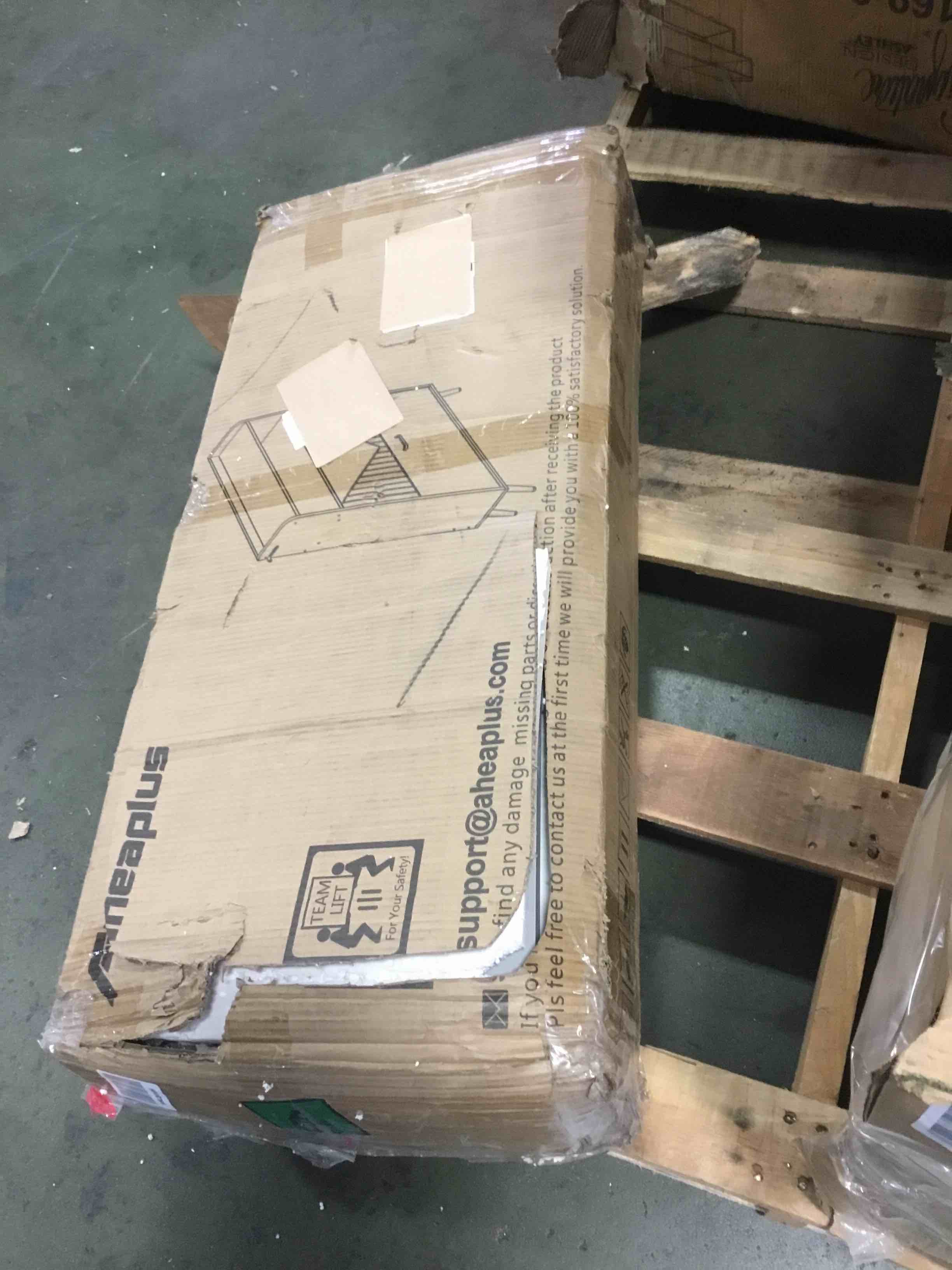 https://s3.amazonaws.com/lotting-images-prod/bidfta/BLU5403846_1694196537430.jpeg