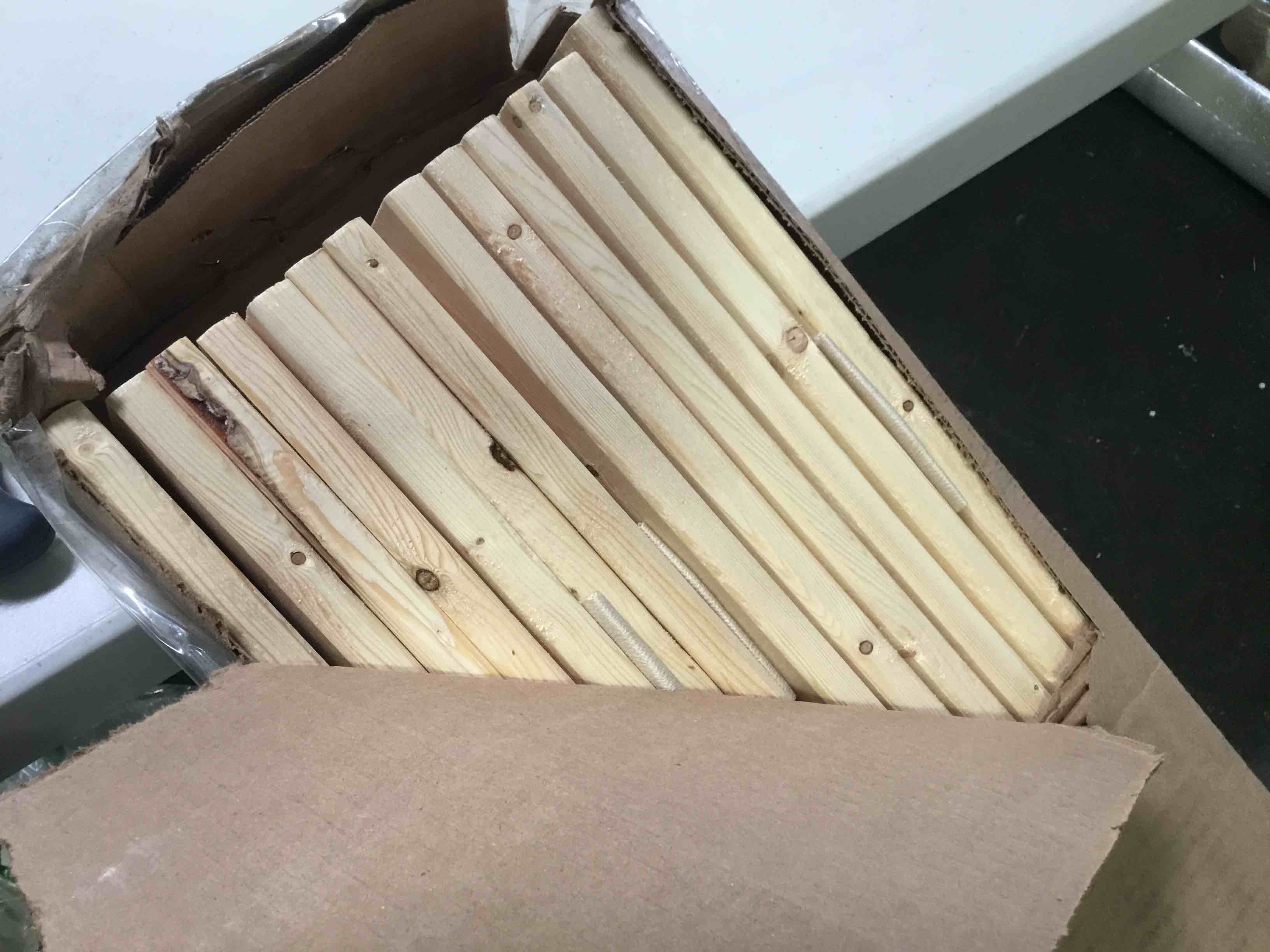 https://s3.amazonaws.com/lotting-images-prod/bidfta/BLU5403875_1694203303537.jpeg