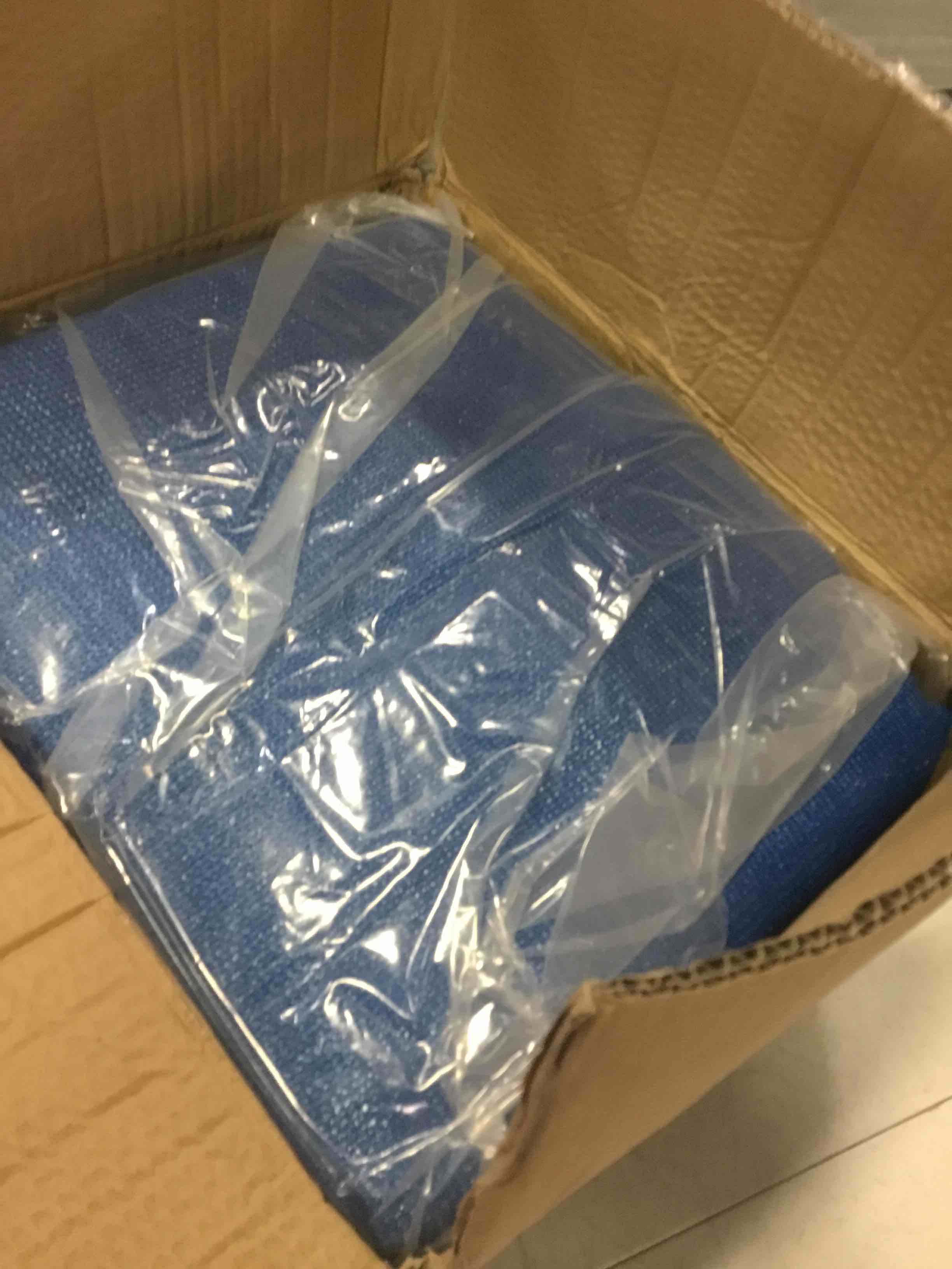 https://s3.amazonaws.com/lotting-images-prod/bidfta/BLU5403971_1694352760986.jpeg