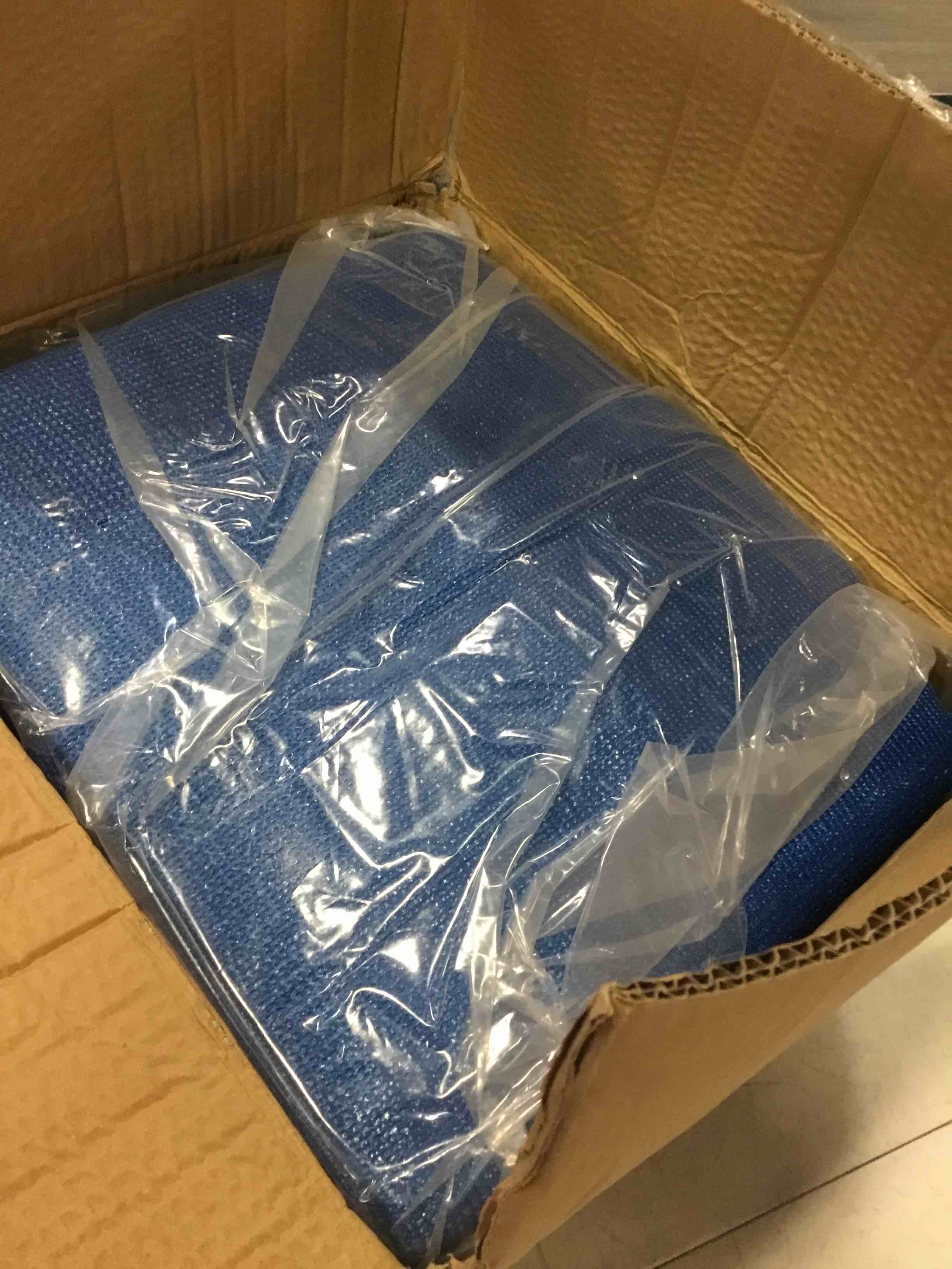 https://s3.amazonaws.com/lotting-images-prod/bidfta/BLU5403971_1694352762093.jpeg