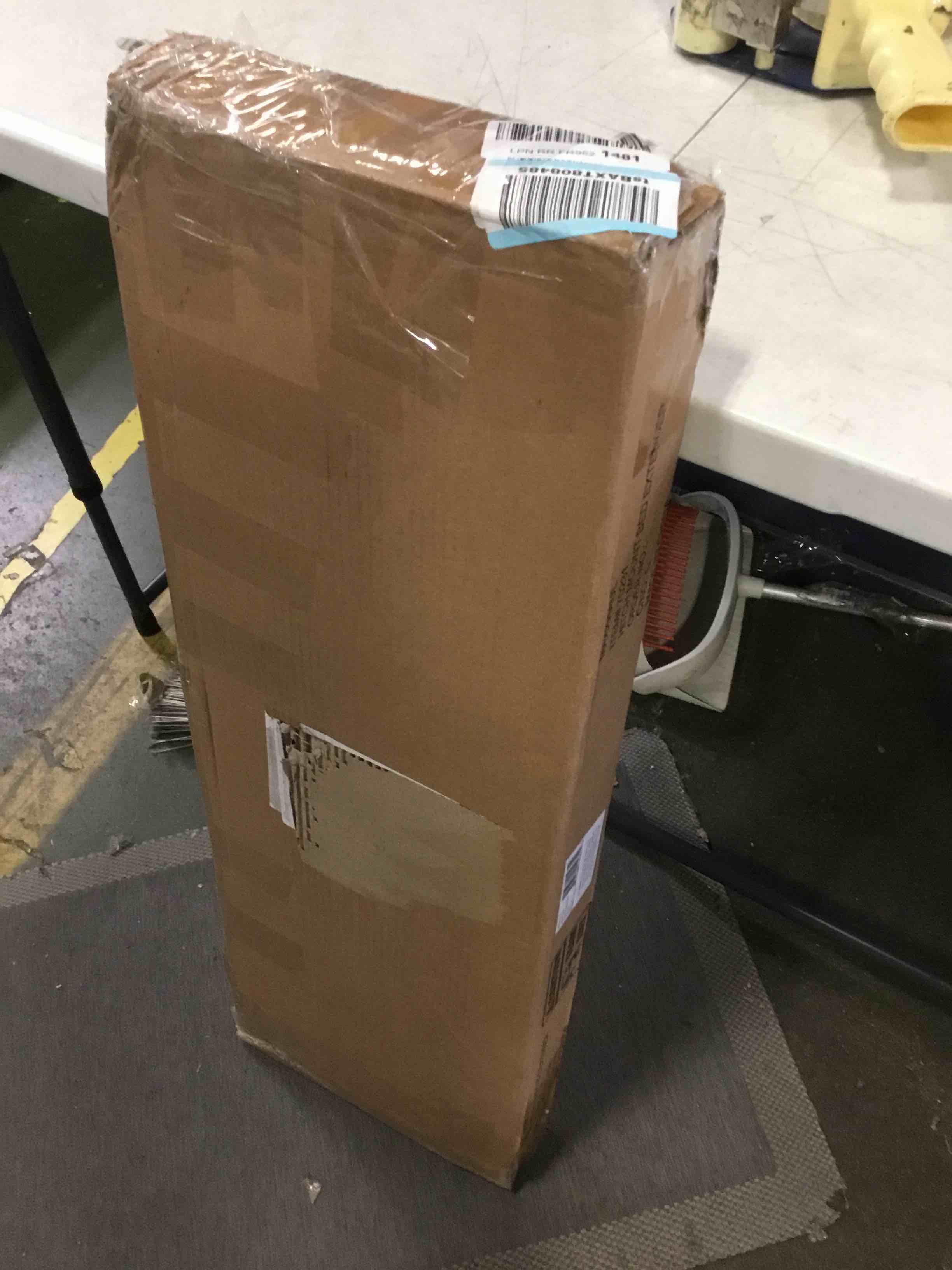 https://s3.amazonaws.com/lotting-images-prod/bidfta/BLU5404062_1694362002530.jpeg