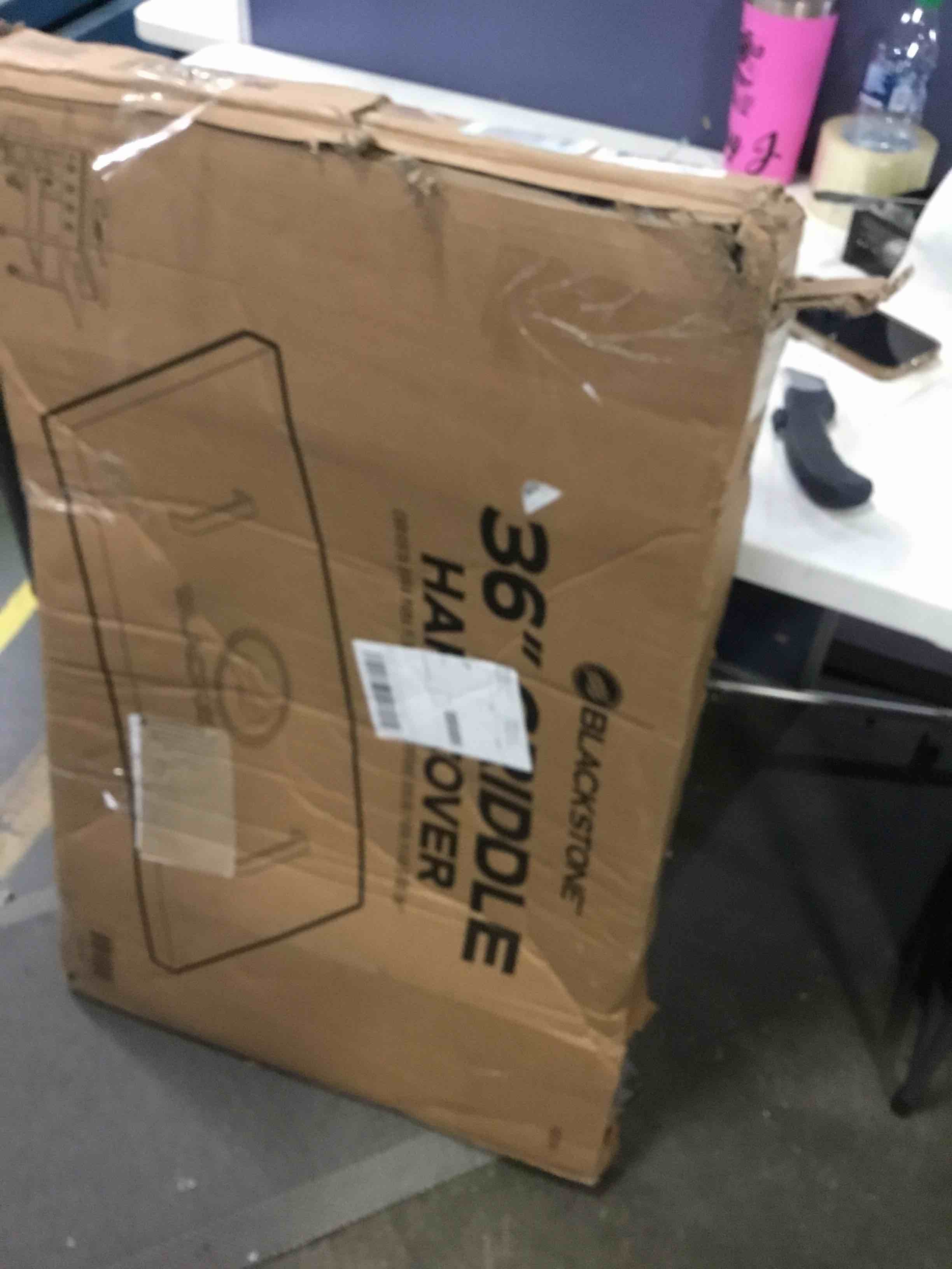 https://s3.amazonaws.com/lotting-images-prod/bidfta/BLU5404077_1694363490593.jpeg
