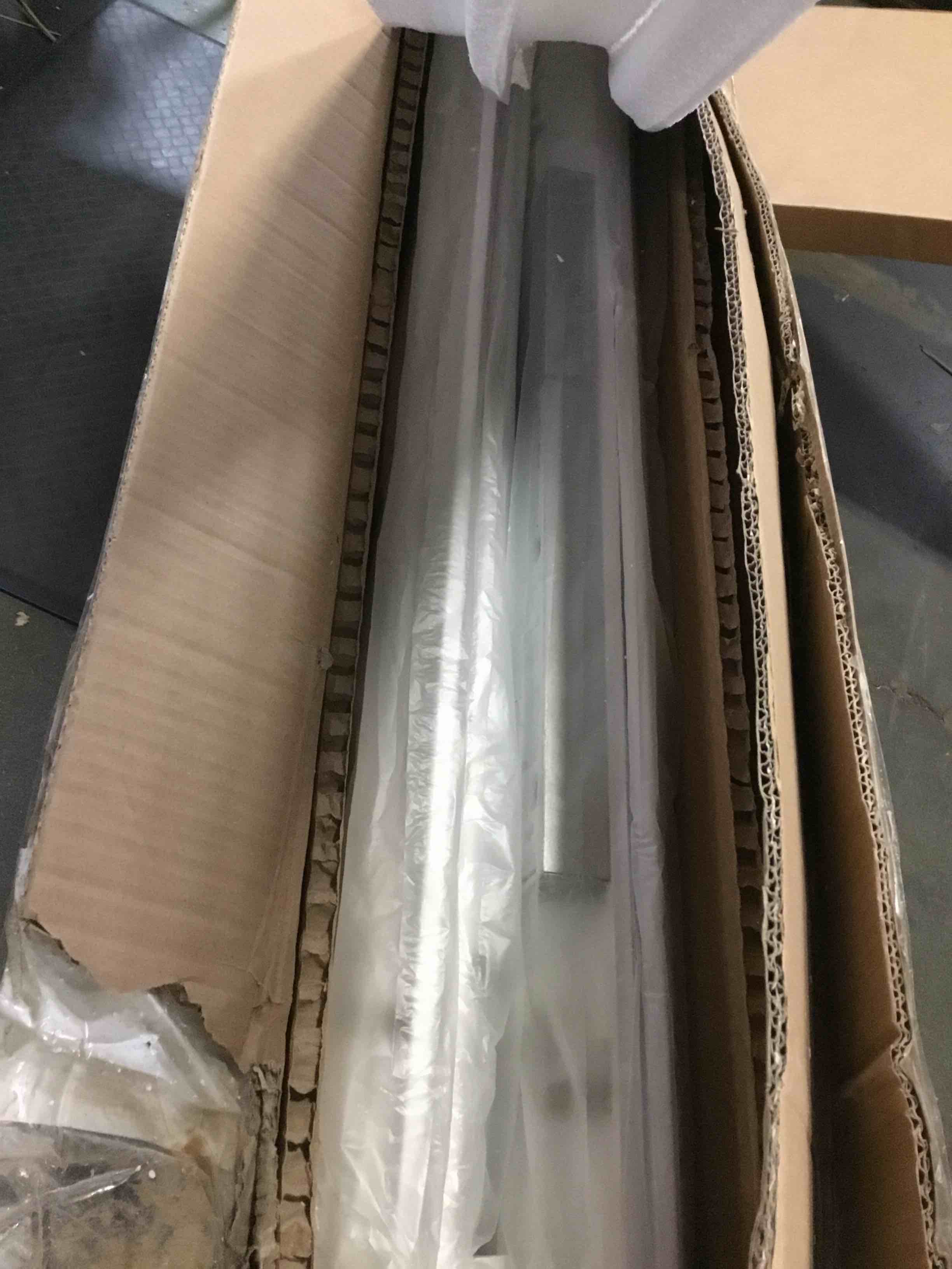 https://s3.amazonaws.com/lotting-images-prod/bidfta/BLU5404157_1694438082486.jpeg