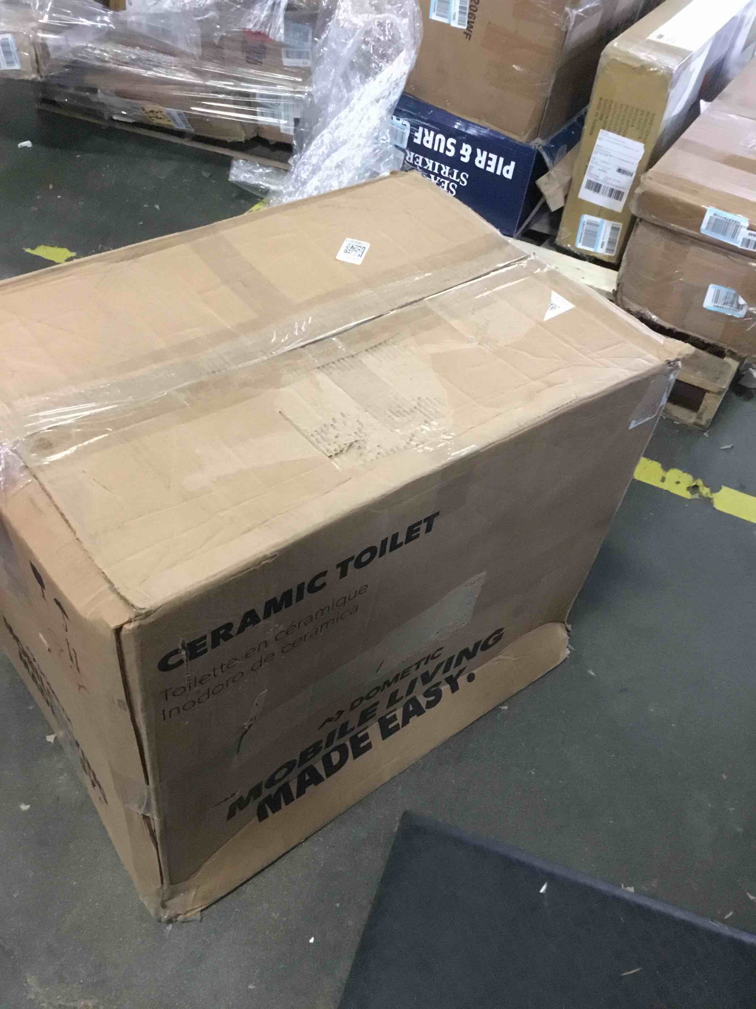 https://s3.amazonaws.com/lotting-images-prod/bidfta/BLU5404165_1694438906531.jpeg