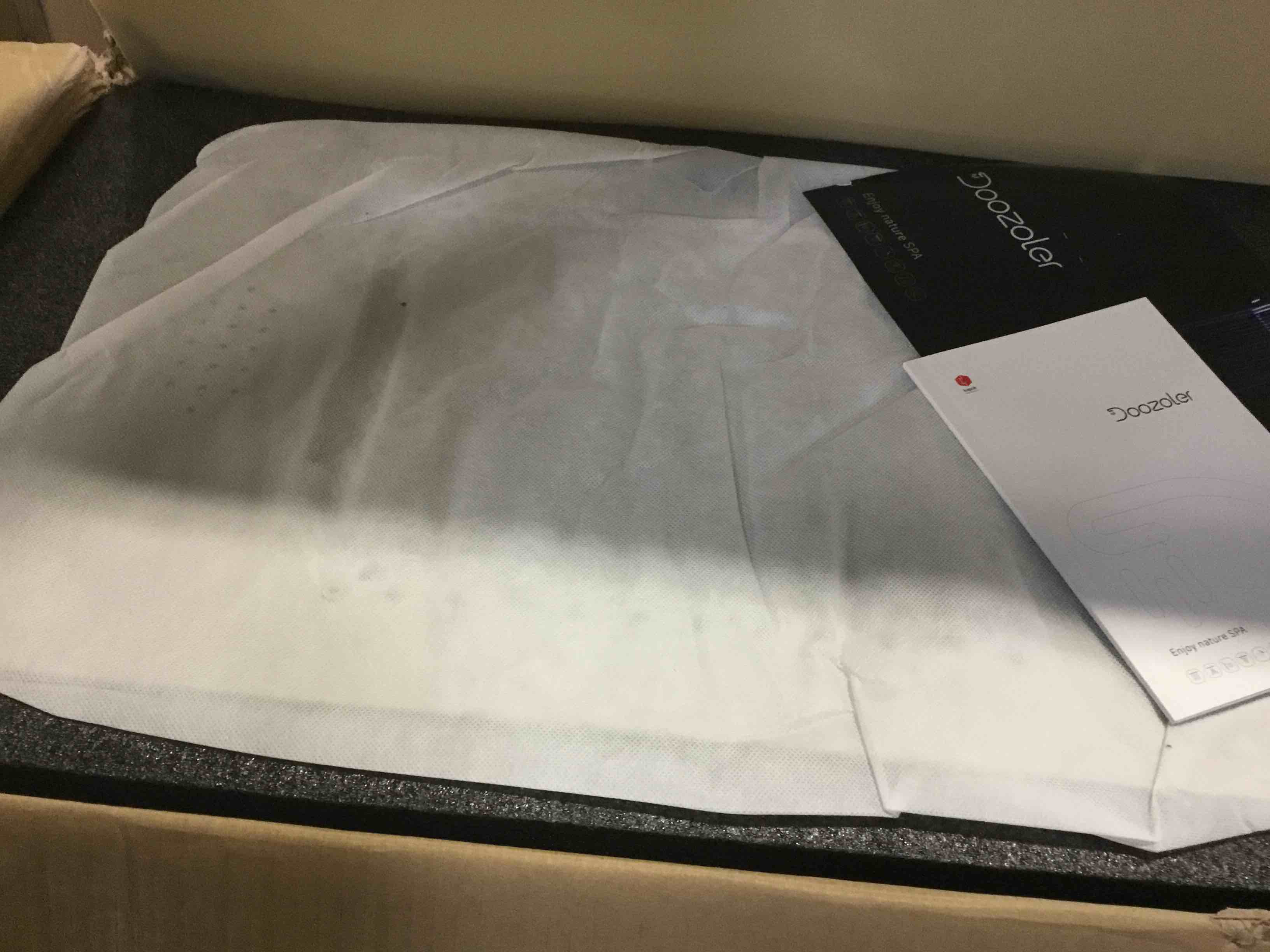 https://s3.amazonaws.com/lotting-images-prod/bidfta/BLU5404482_1694544523409.jpeg