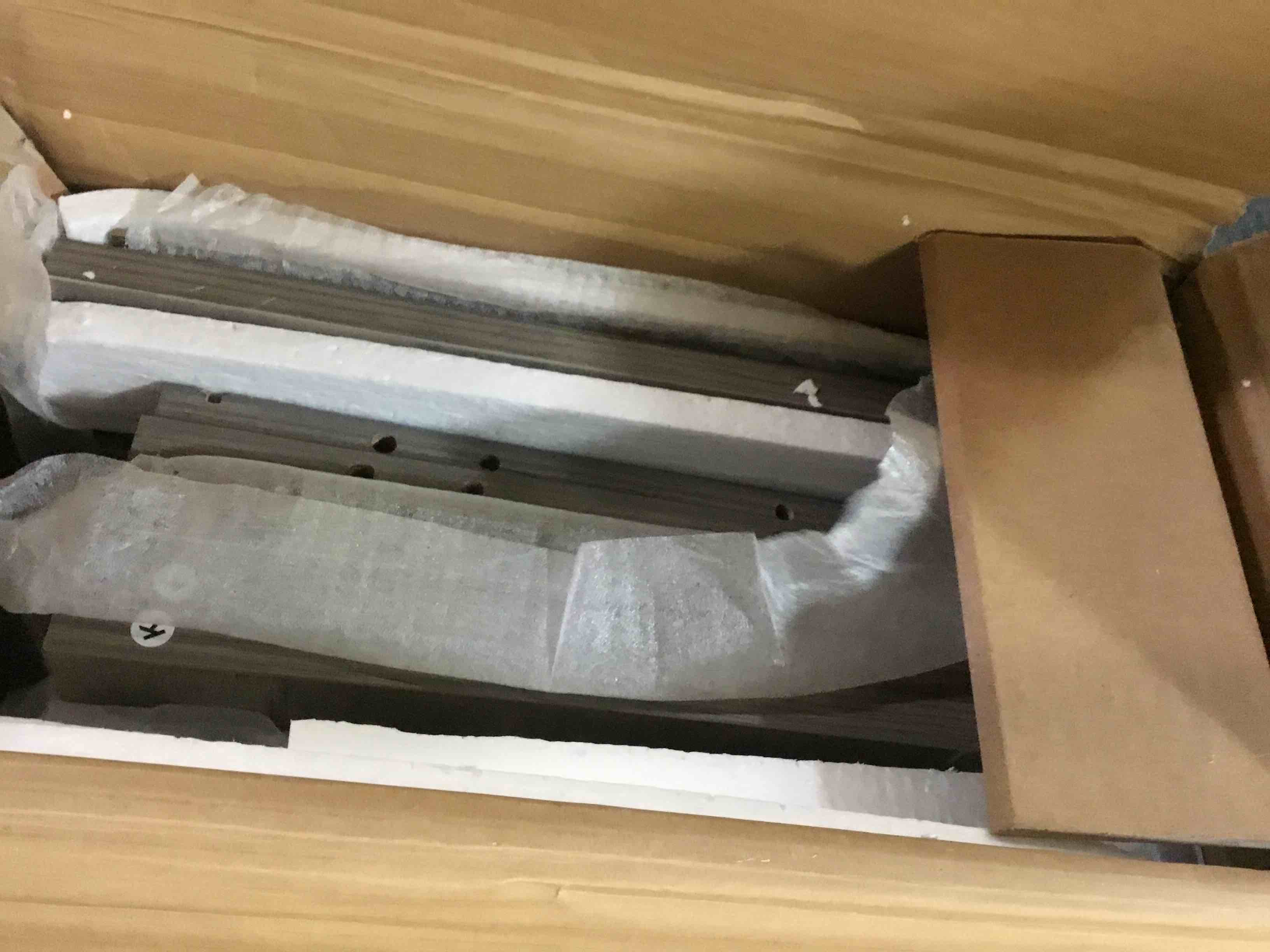https://s3.amazonaws.com/lotting-images-prod/bidfta/BLU5404631_1694617069111.jpeg