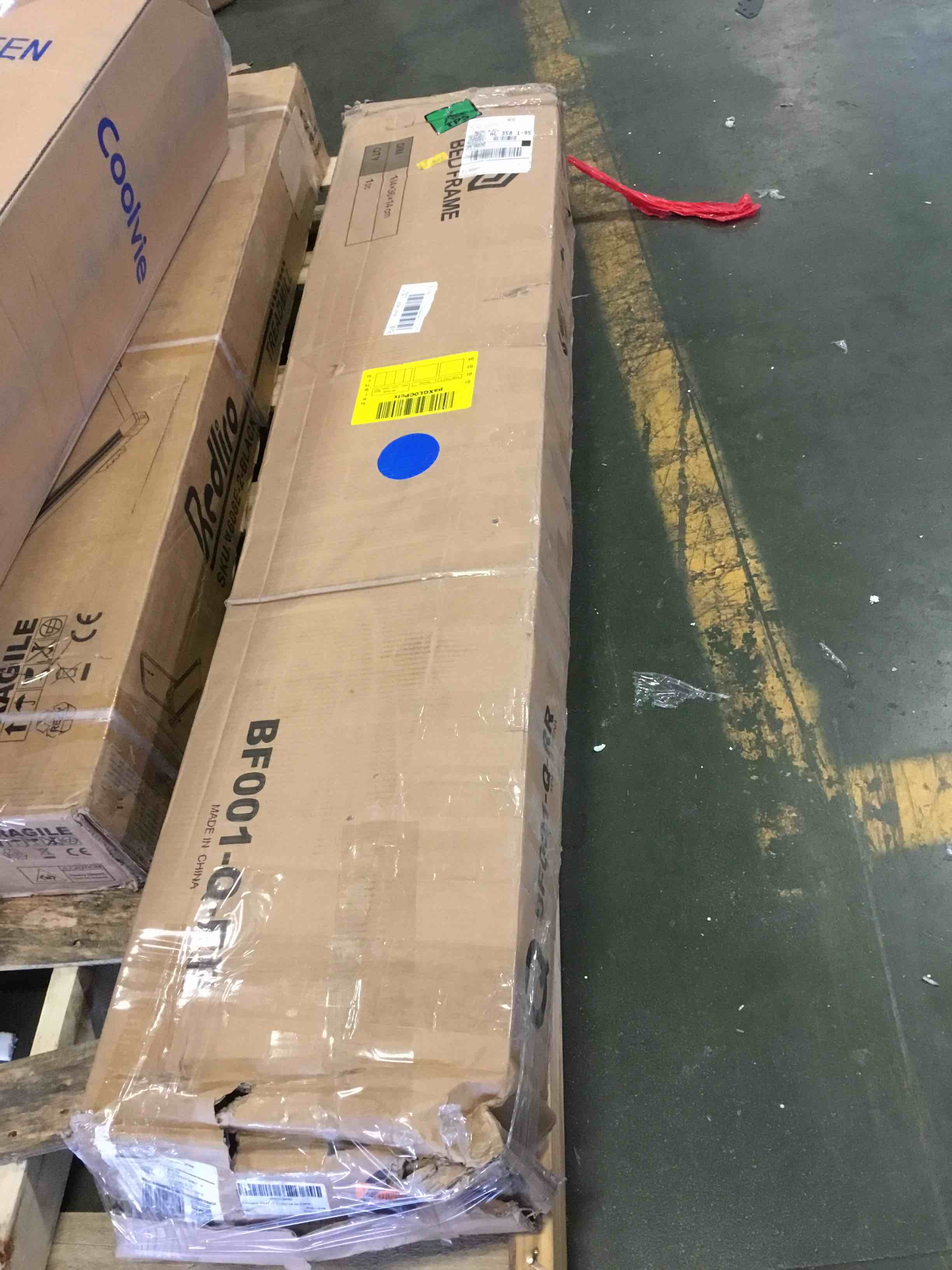 https://s3.amazonaws.com/lotting-images-prod/bidfta/BLU5404677_1694627251681.jpeg