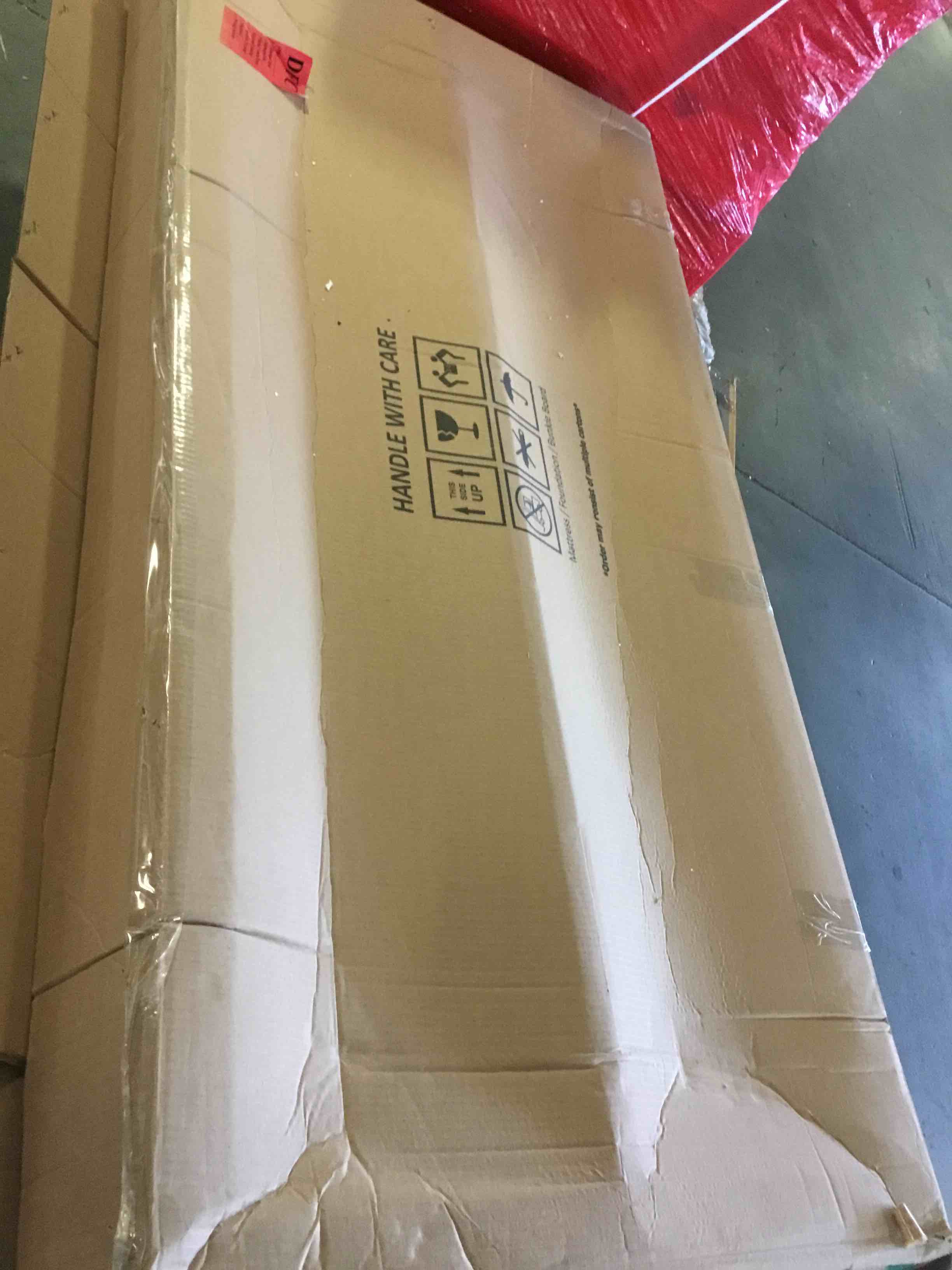 https://s3.amazonaws.com/lotting-images-prod/bidfta/BLU5404807_1694701325723.jpeg