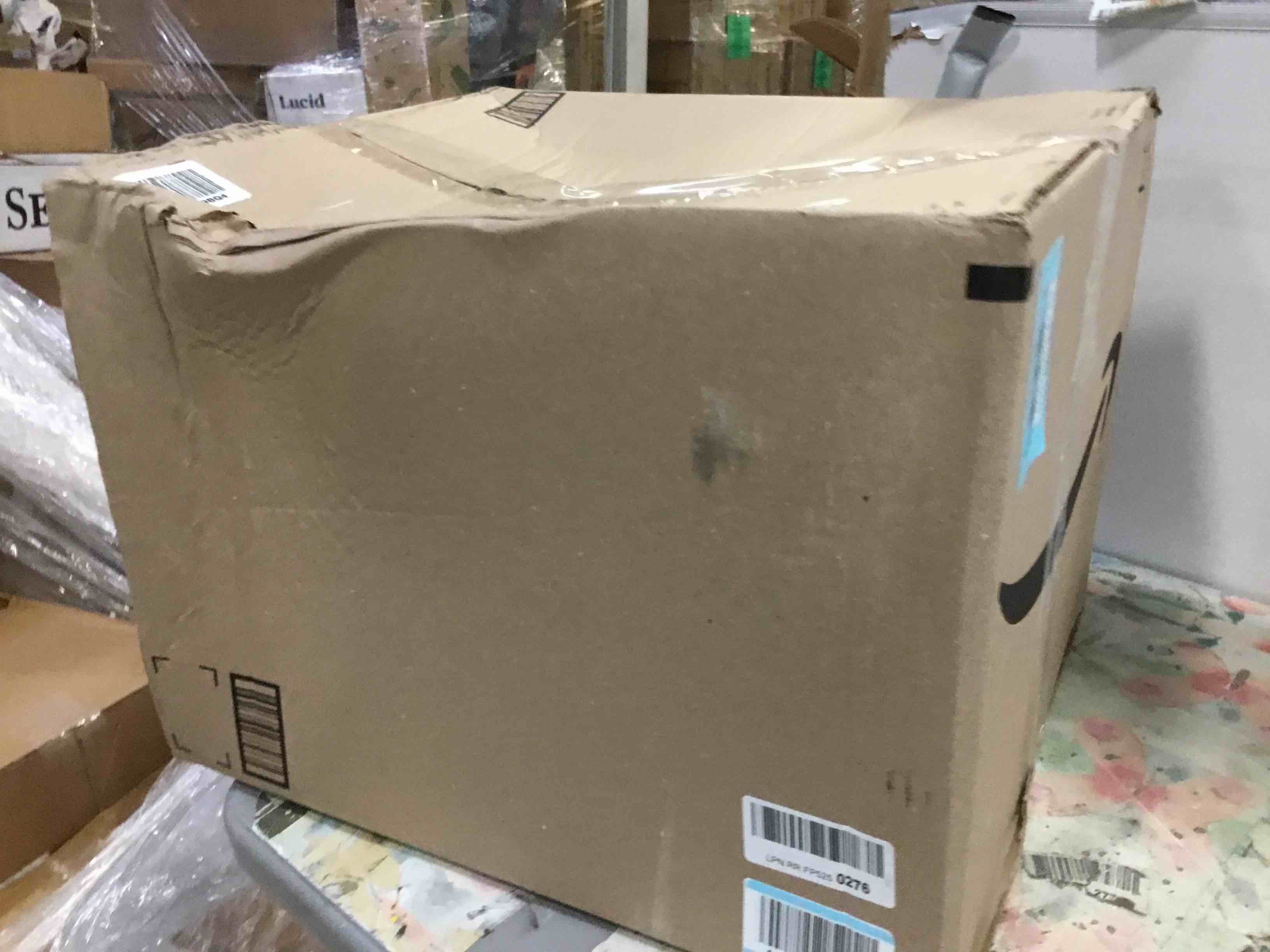https://s3.amazonaws.com/lotting-images-prod/bidfta/BLU5404960_1694098863725.jpeg