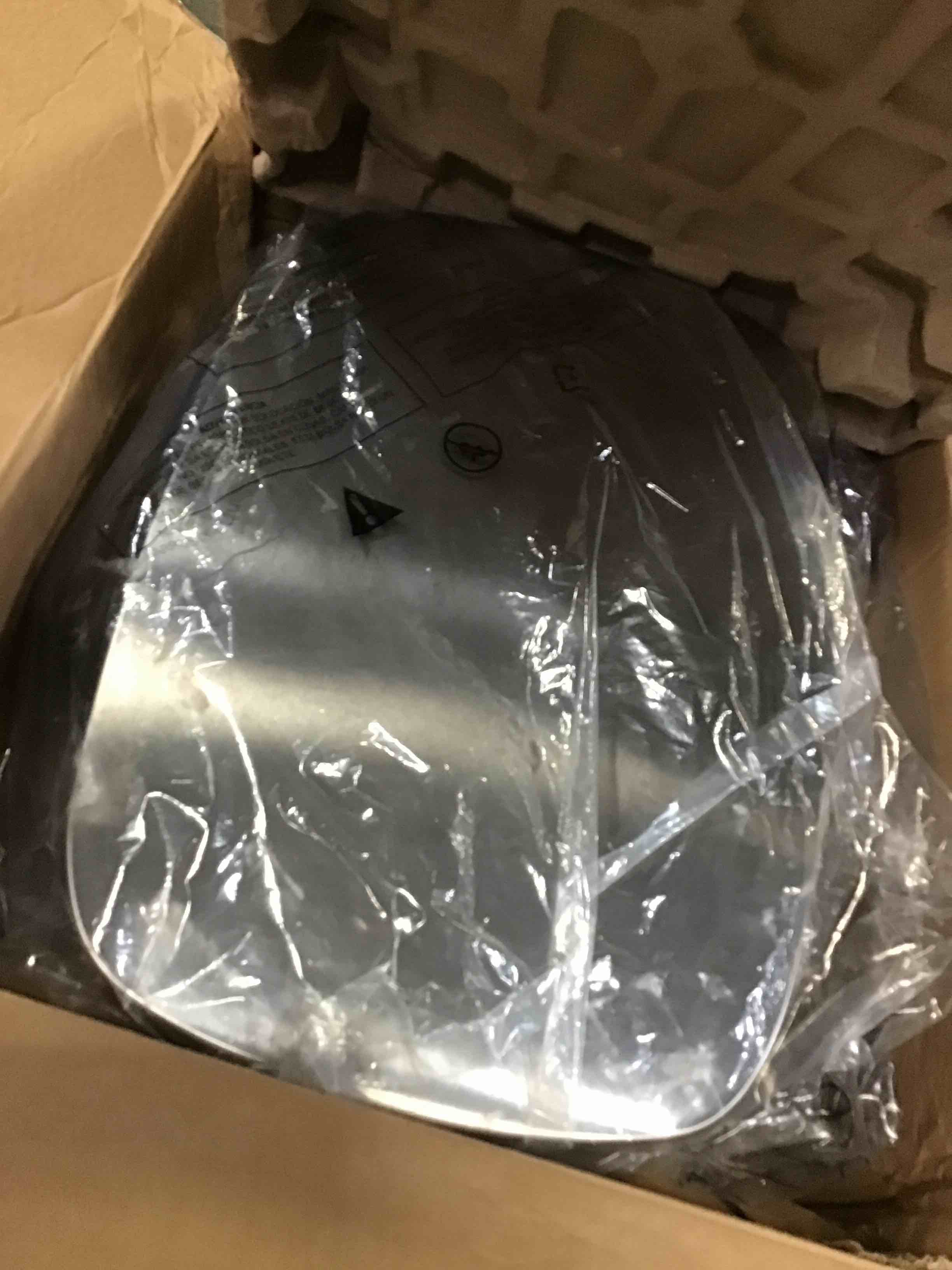 https://s3.amazonaws.com/lotting-images-prod/bidfta/BLU5405224_1694436161301.jpeg