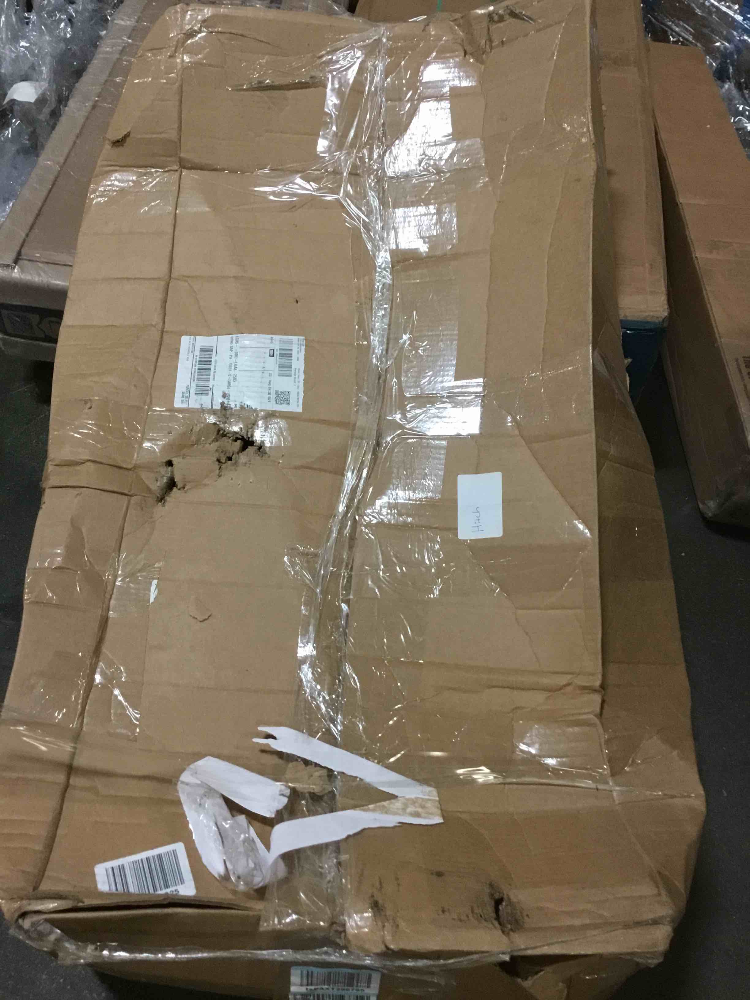 https://s3.amazonaws.com/lotting-images-prod/bidfta/BLU5405492_1694610006024.jpeg