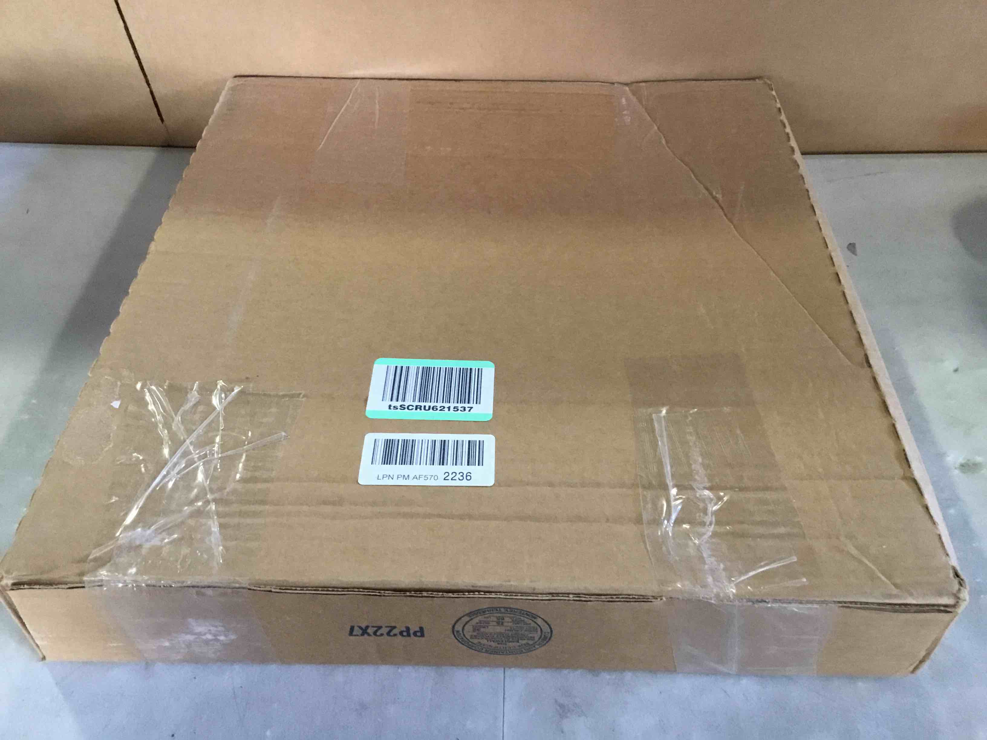 https://s3.amazonaws.com/lotting-images-prod/bidfta/BLU5405979_1695044059173.jpeg