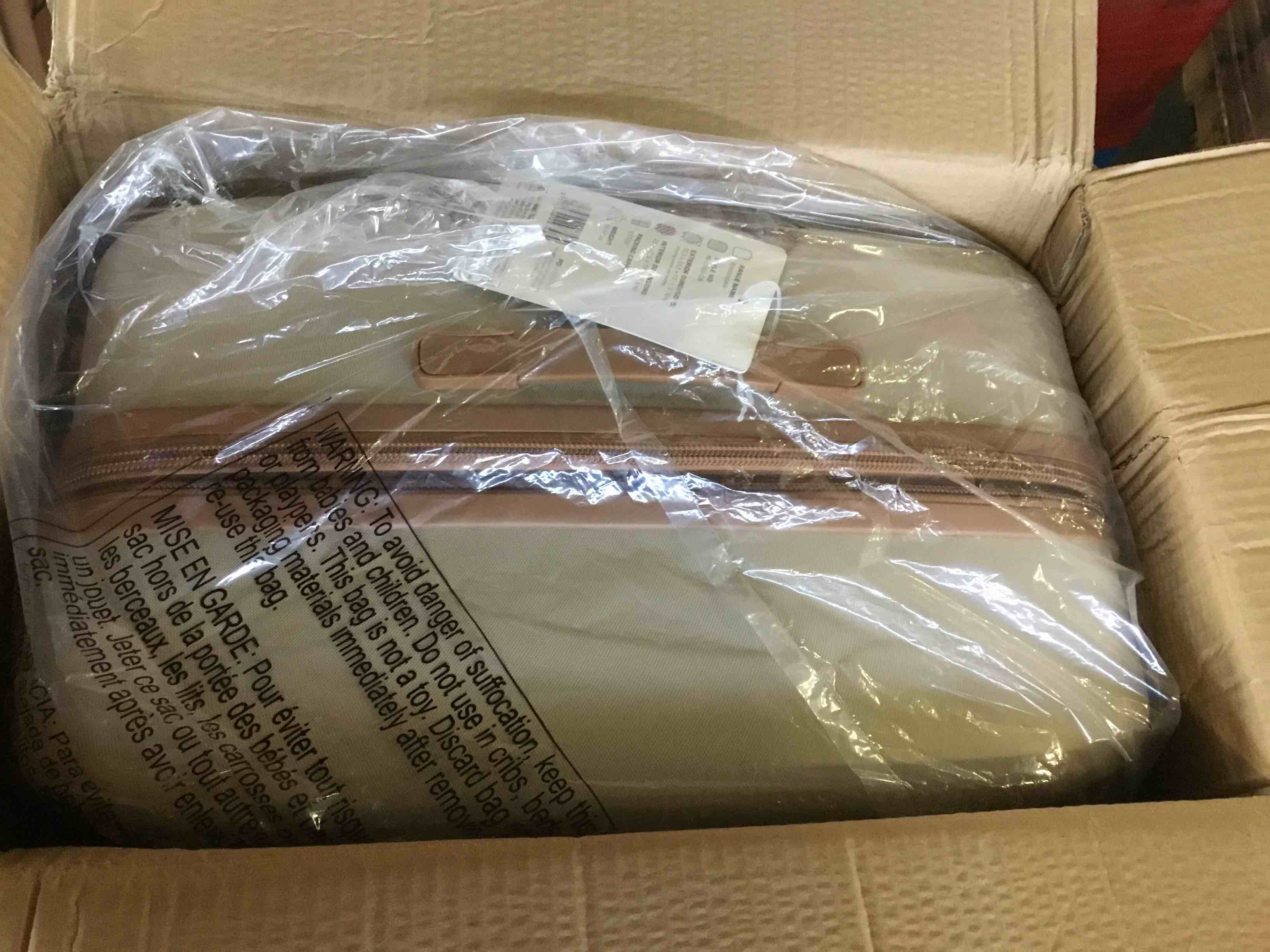 https://s3.amazonaws.com/lotting-images-prod/bidfta/BLU5405982_1695045161020.jpeg
