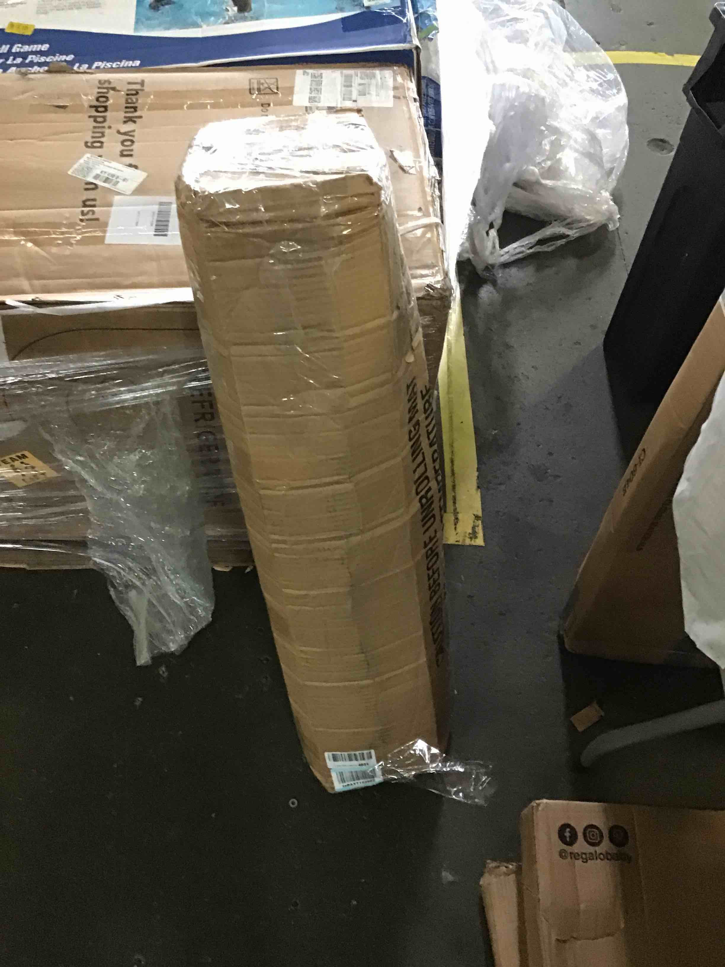https://s3.amazonaws.com/lotting-images-prod/bidfta/BLU5406521_1694026339464.jpeg