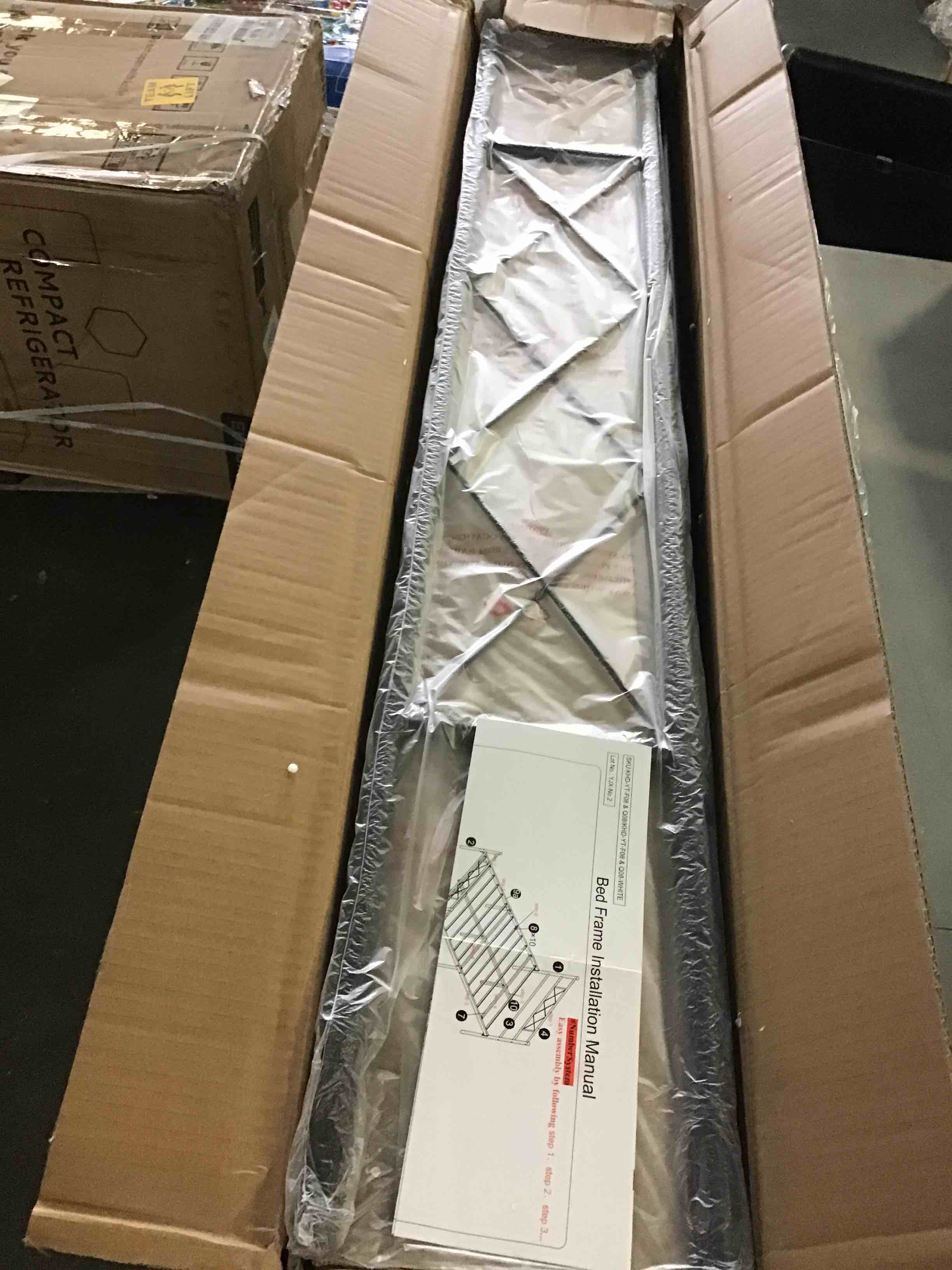 https://s3.amazonaws.com/lotting-images-prod/bidfta/BLU5406531_1694030748639.jpeg