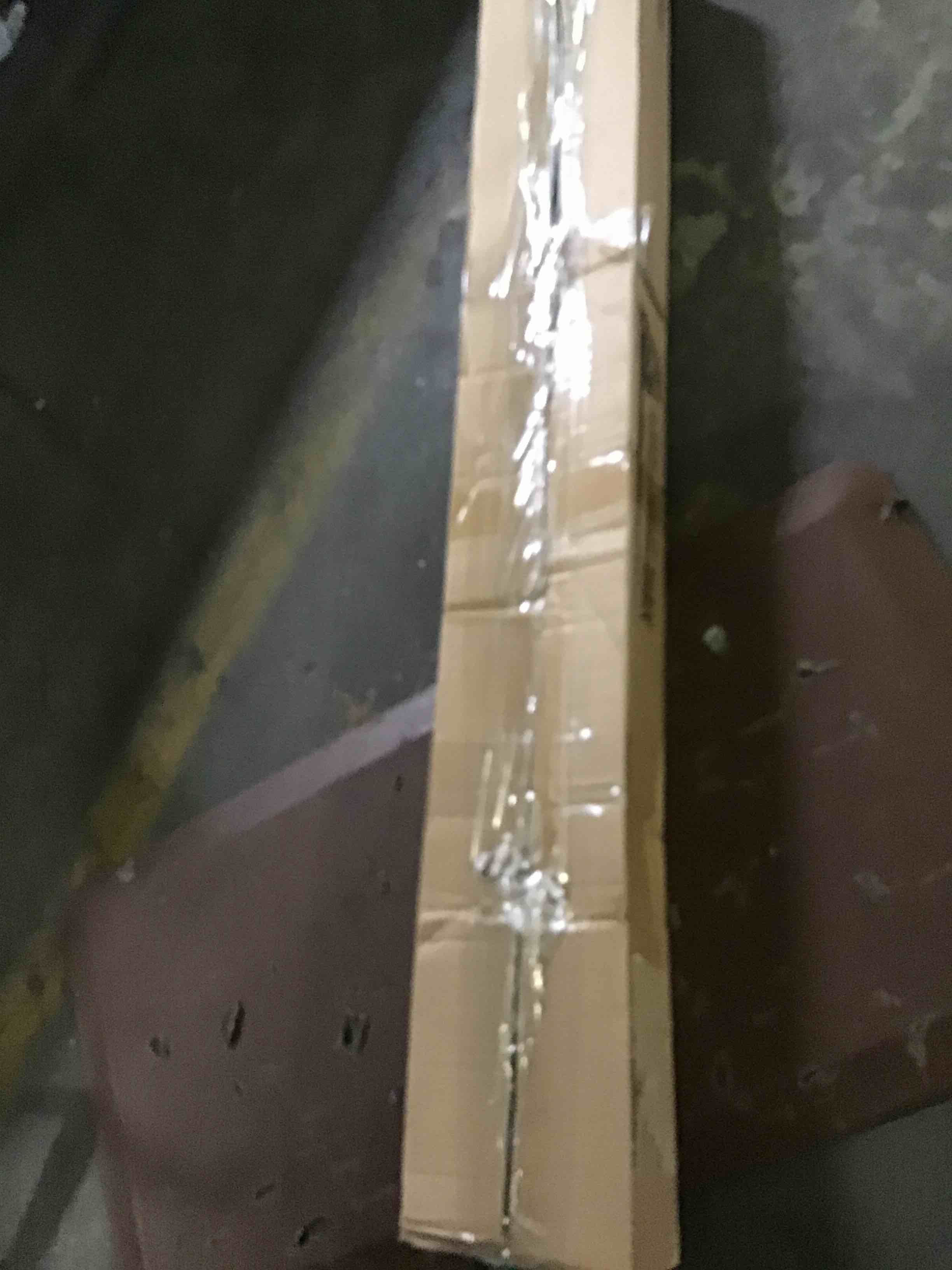 https://s3.amazonaws.com/lotting-images-prod/bidfta/BLU5406807_1694454851793.jpeg