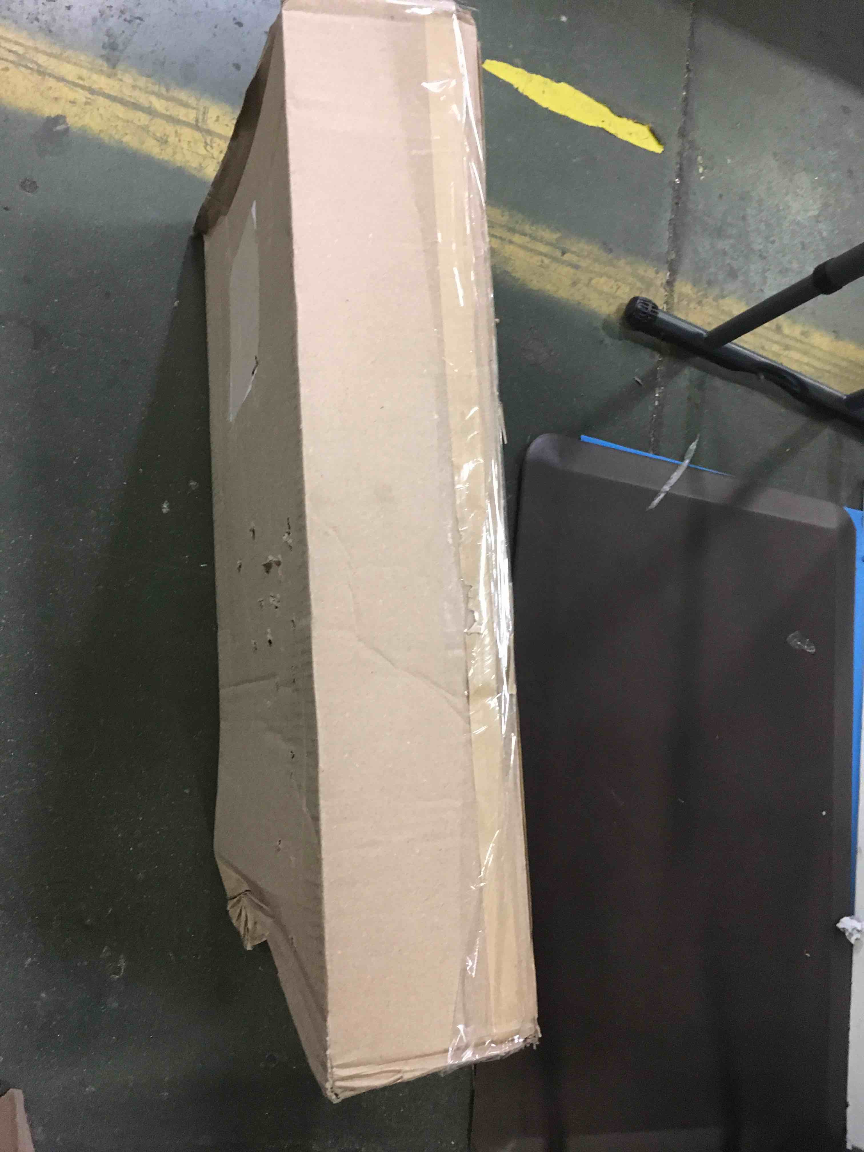 https://s3.amazonaws.com/lotting-images-prod/bidfta/BLU5407051_1694699183318.jpeg