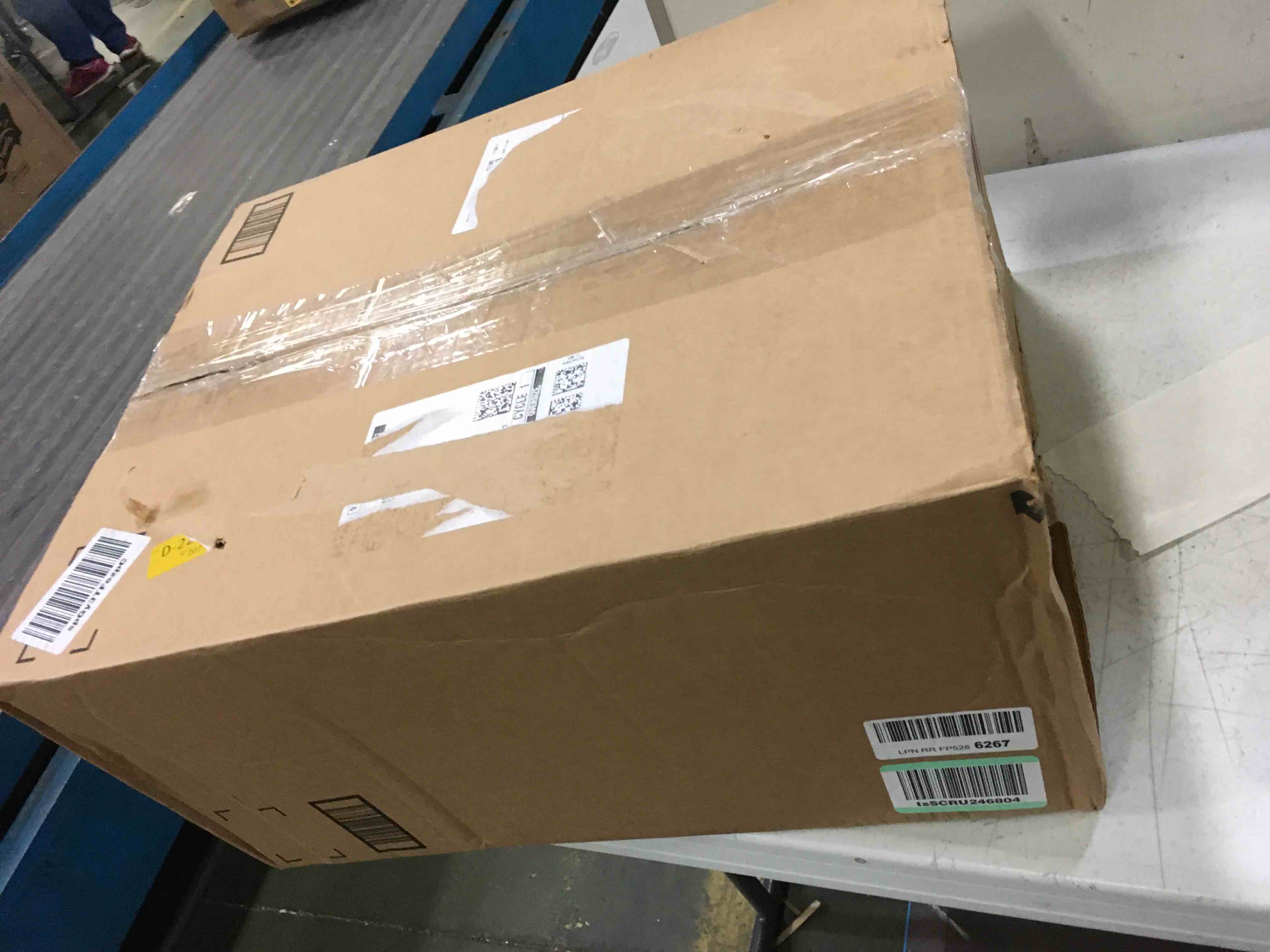 https://s3.amazonaws.com/lotting-images-prod/bidfta/BLU5407137_1694719446068.jpeg