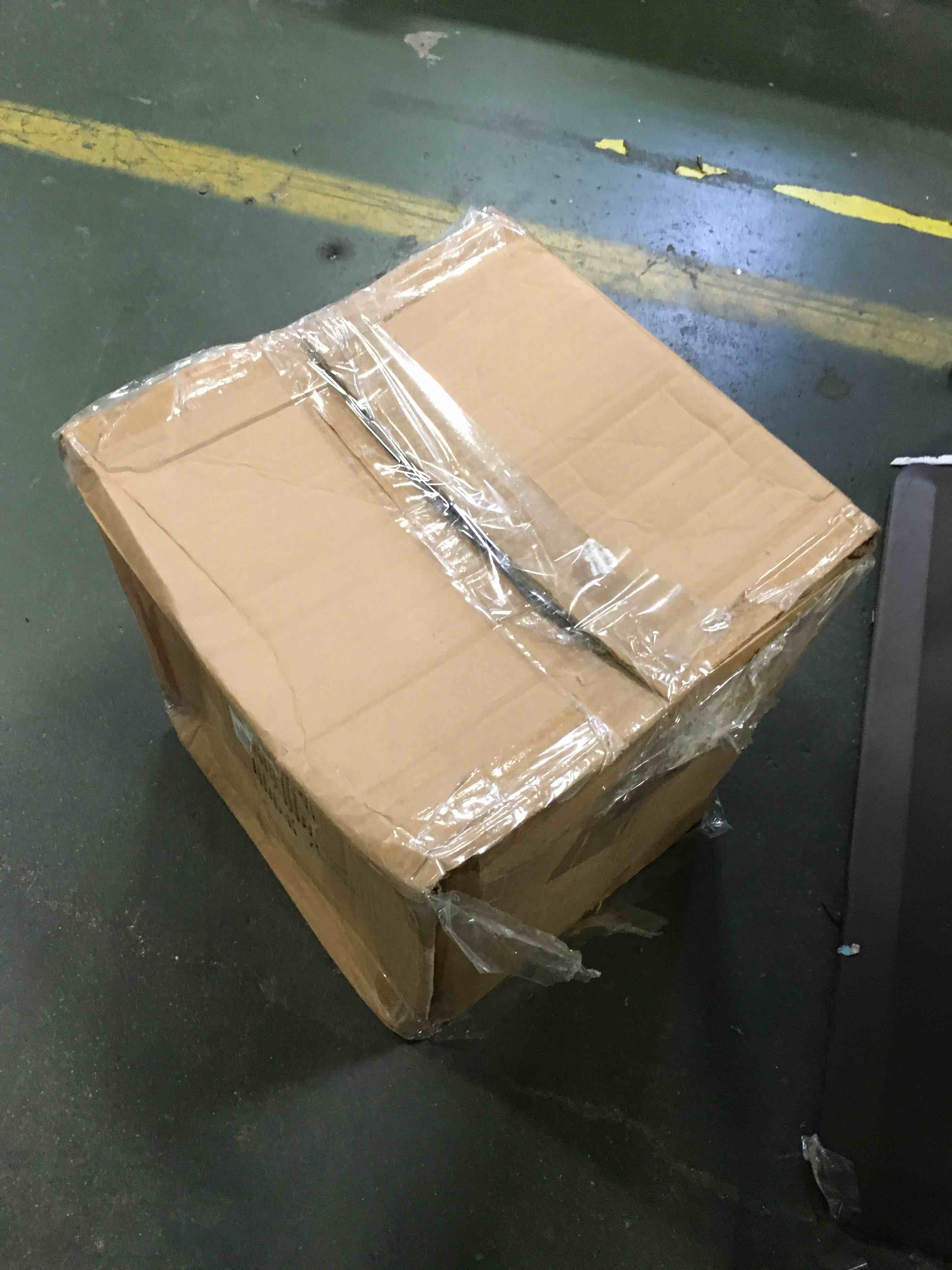 https://s3.amazonaws.com/lotting-images-prod/bidfta/BLU5407159_1694722462334.jpeg