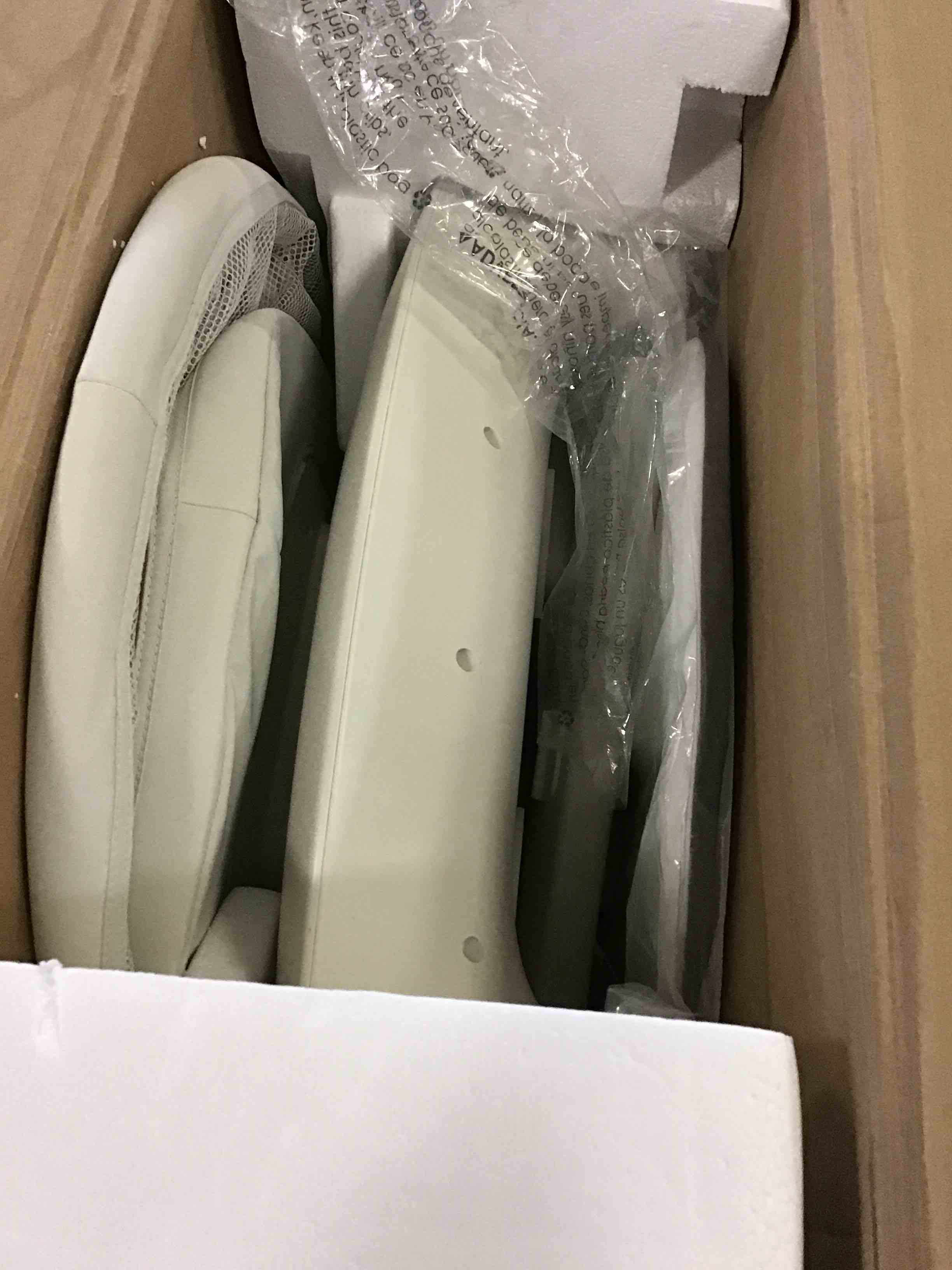 https://s3.amazonaws.com/lotting-images-prod/bidfta/BLU5407217_1694784687226.jpeg