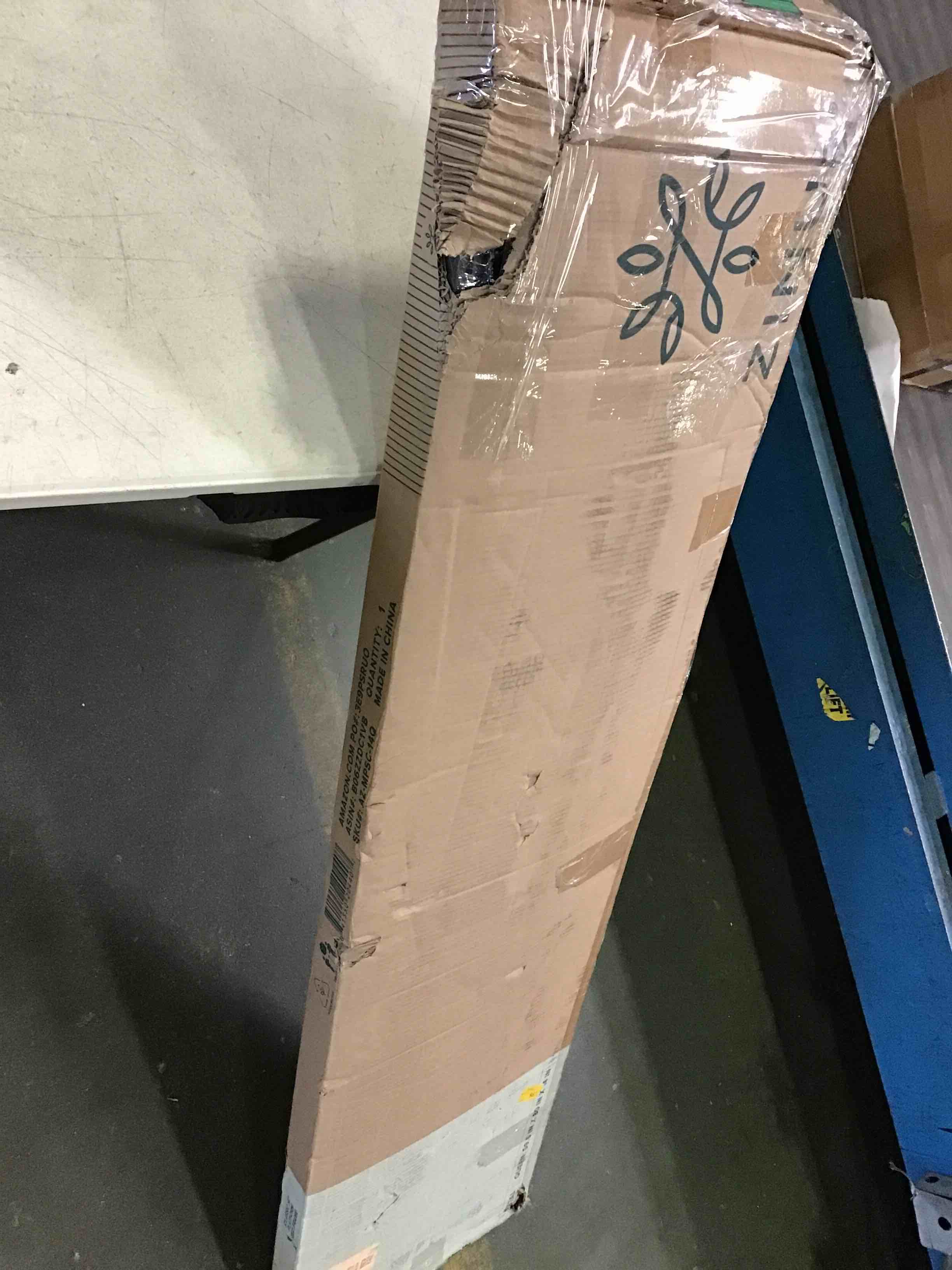 https://s3.amazonaws.com/lotting-images-prod/bidfta/BLU5407284_1694801741782.jpeg
