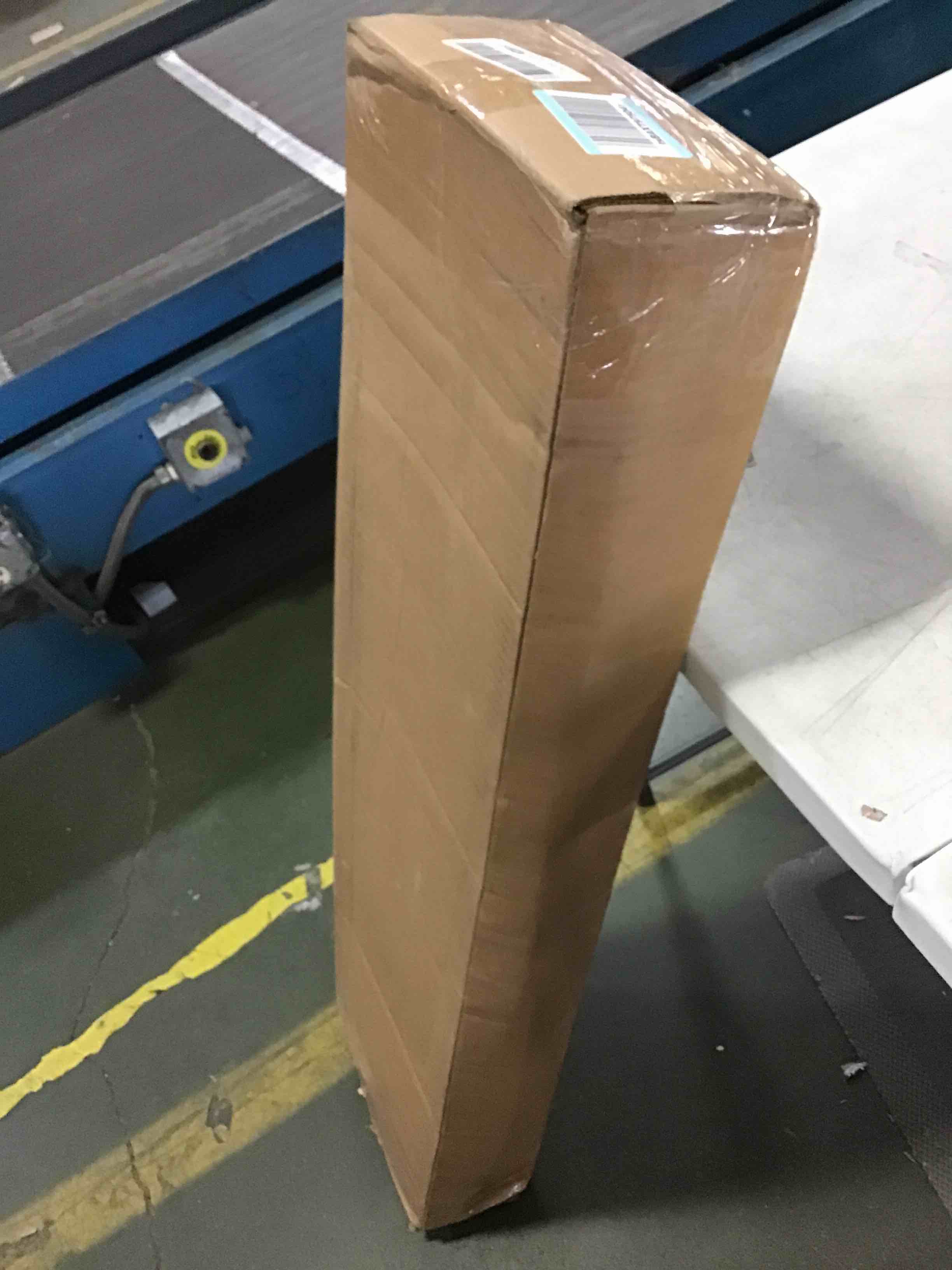 https://s3.amazonaws.com/lotting-images-prod/bidfta/BLU5407416_1695053844904.jpeg