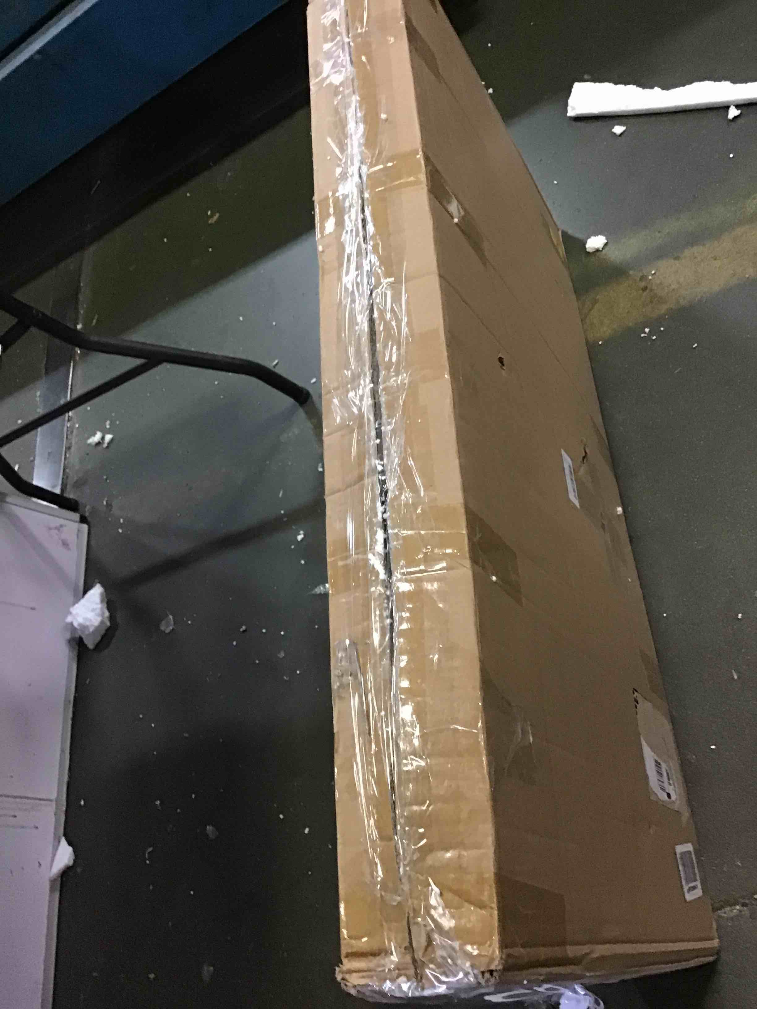https://s3.amazonaws.com/lotting-images-prod/bidfta/BLU5407581_1695137202390.jpeg