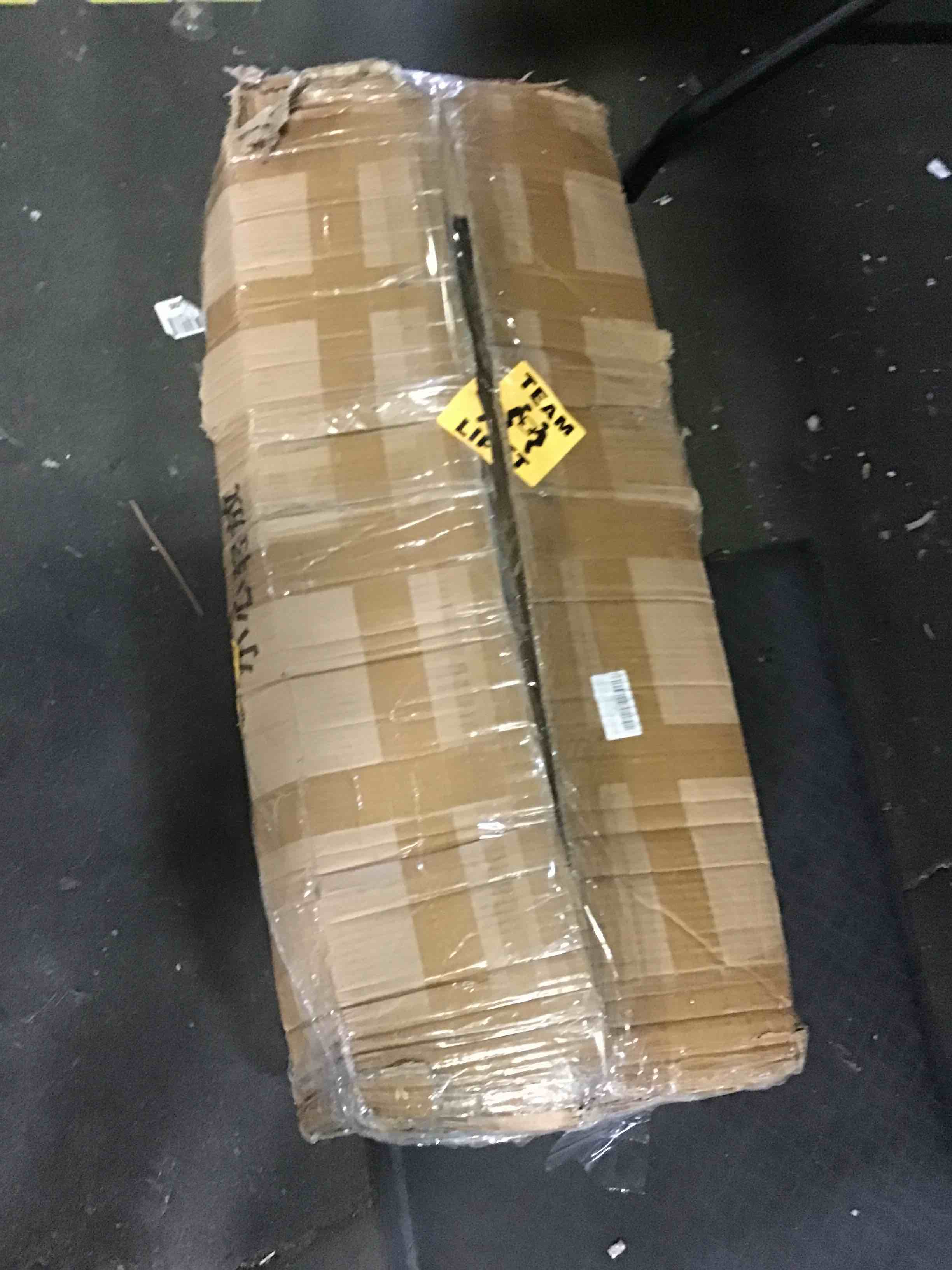 https://s3.amazonaws.com/lotting-images-prod/bidfta/BLU5407632_1695148654165.jpeg