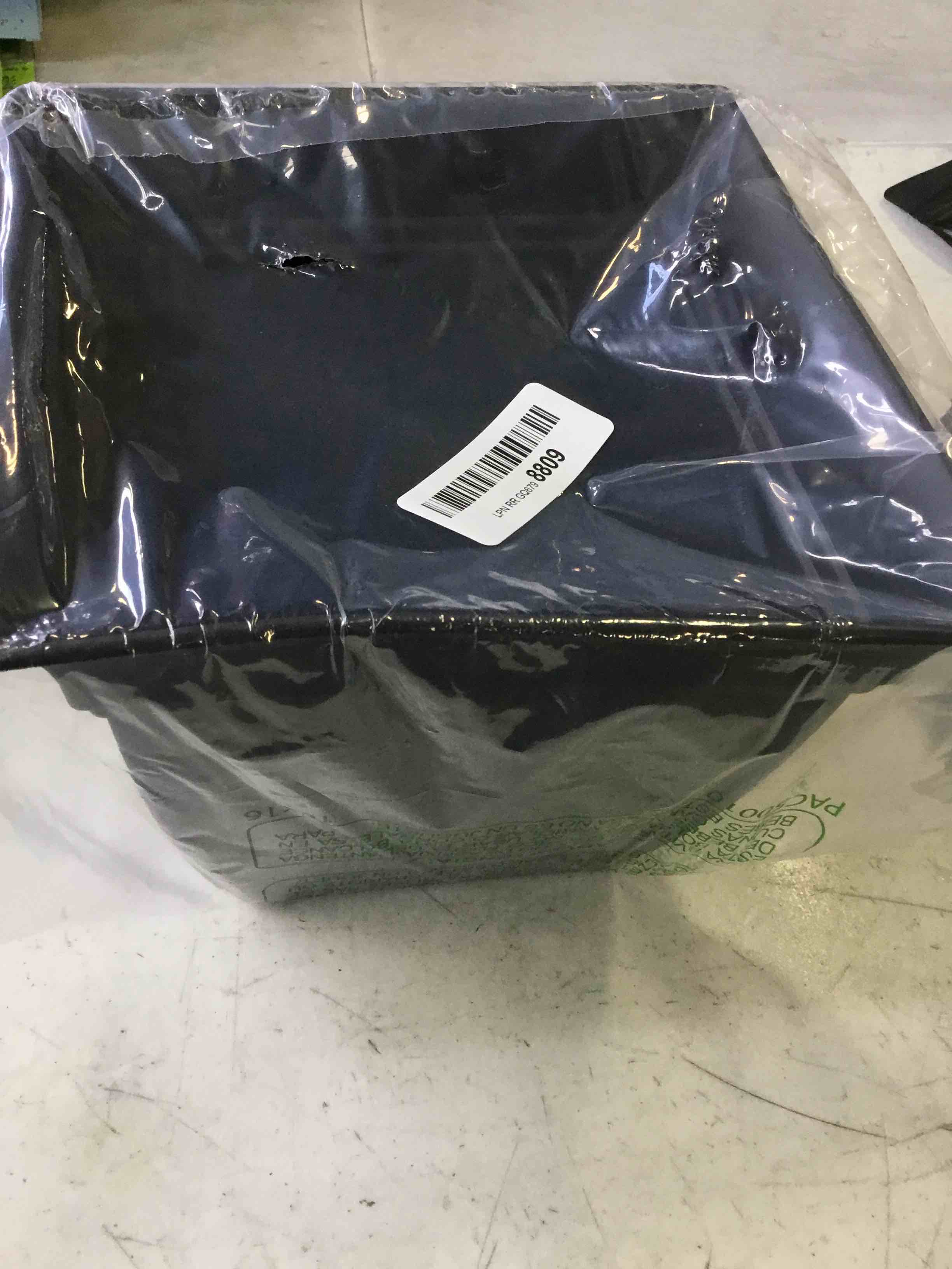 https://s3.amazonaws.com/lotting-images-prod/bidfta/BLU5410494_1692111363119.jpeg