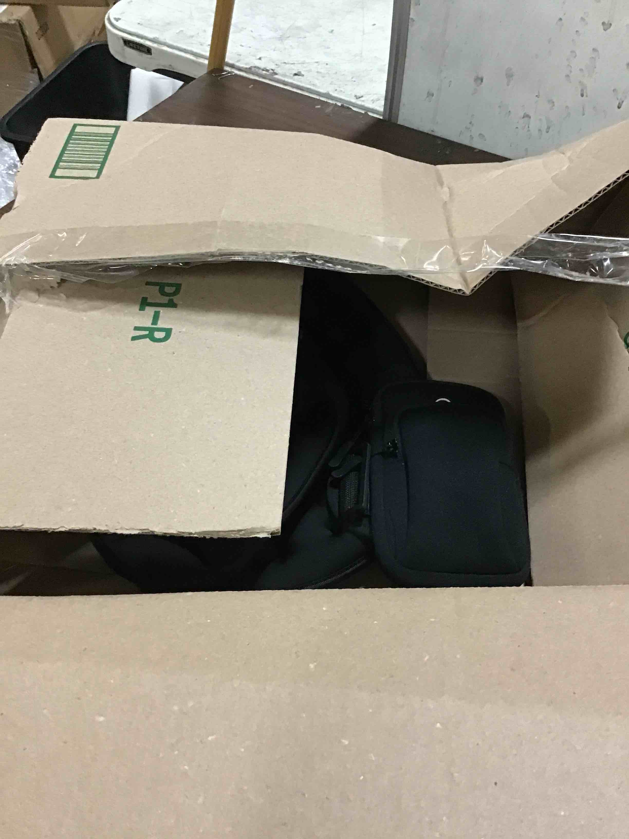 https://s3.amazonaws.com/lotting-images-prod/bidfta/BLU5411036_1690460619069.jpeg