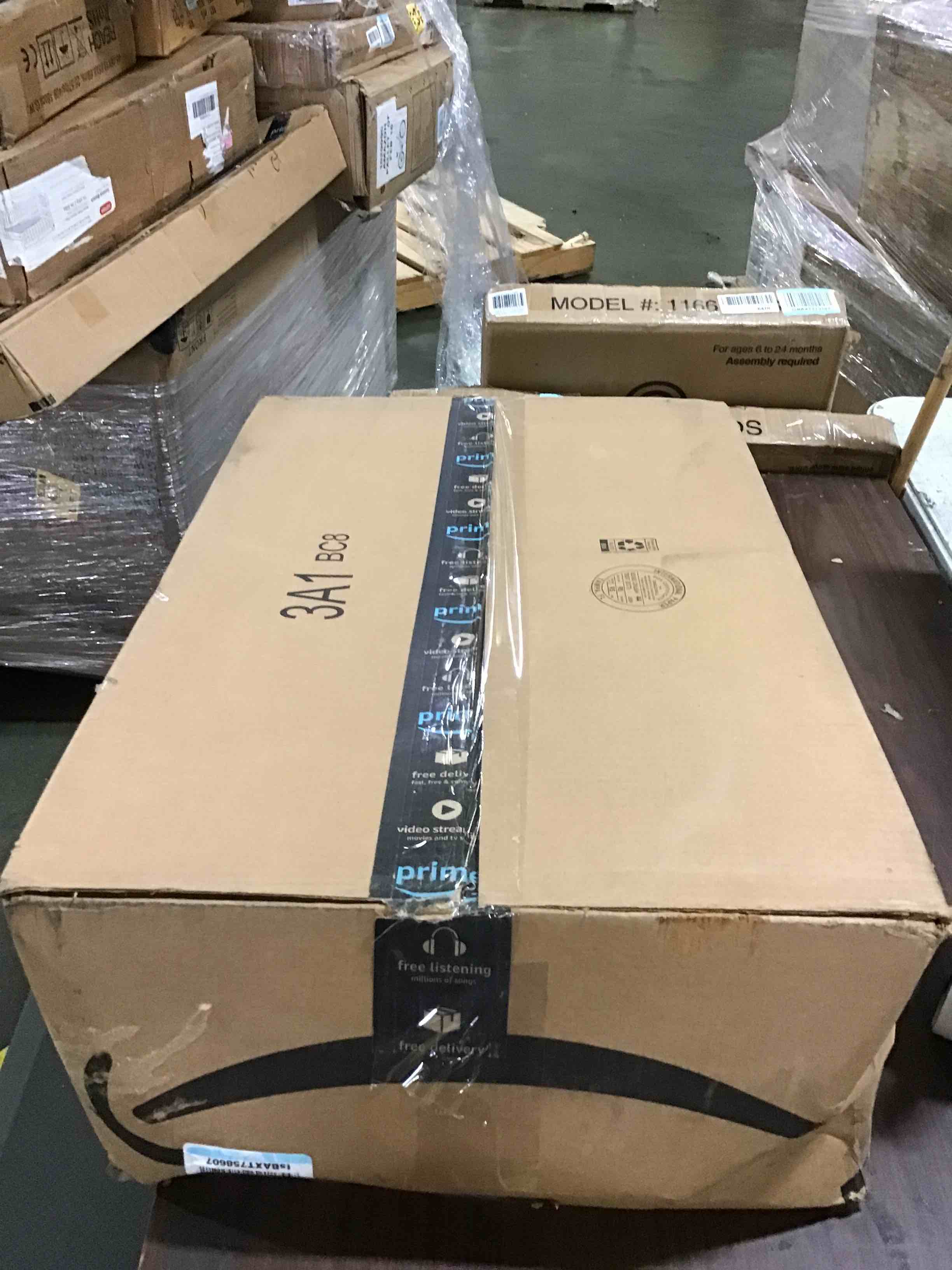 https://s3.amazonaws.com/lotting-images-prod/bidfta/BLU5411190_1690487002576.jpeg