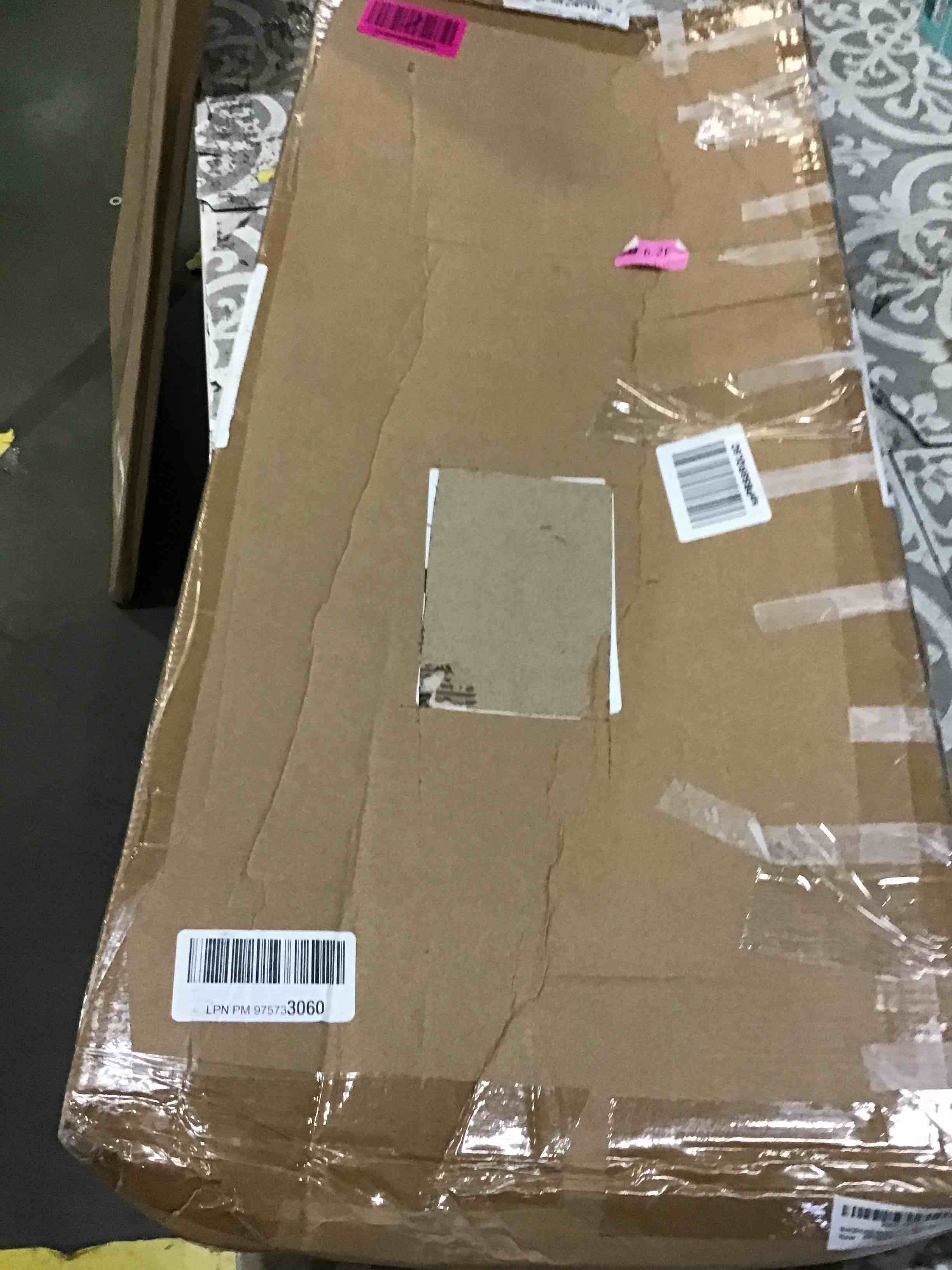 https://s3.amazonaws.com/lotting-images-prod/bidfta/BLU5411222_1690804918460.jpeg
