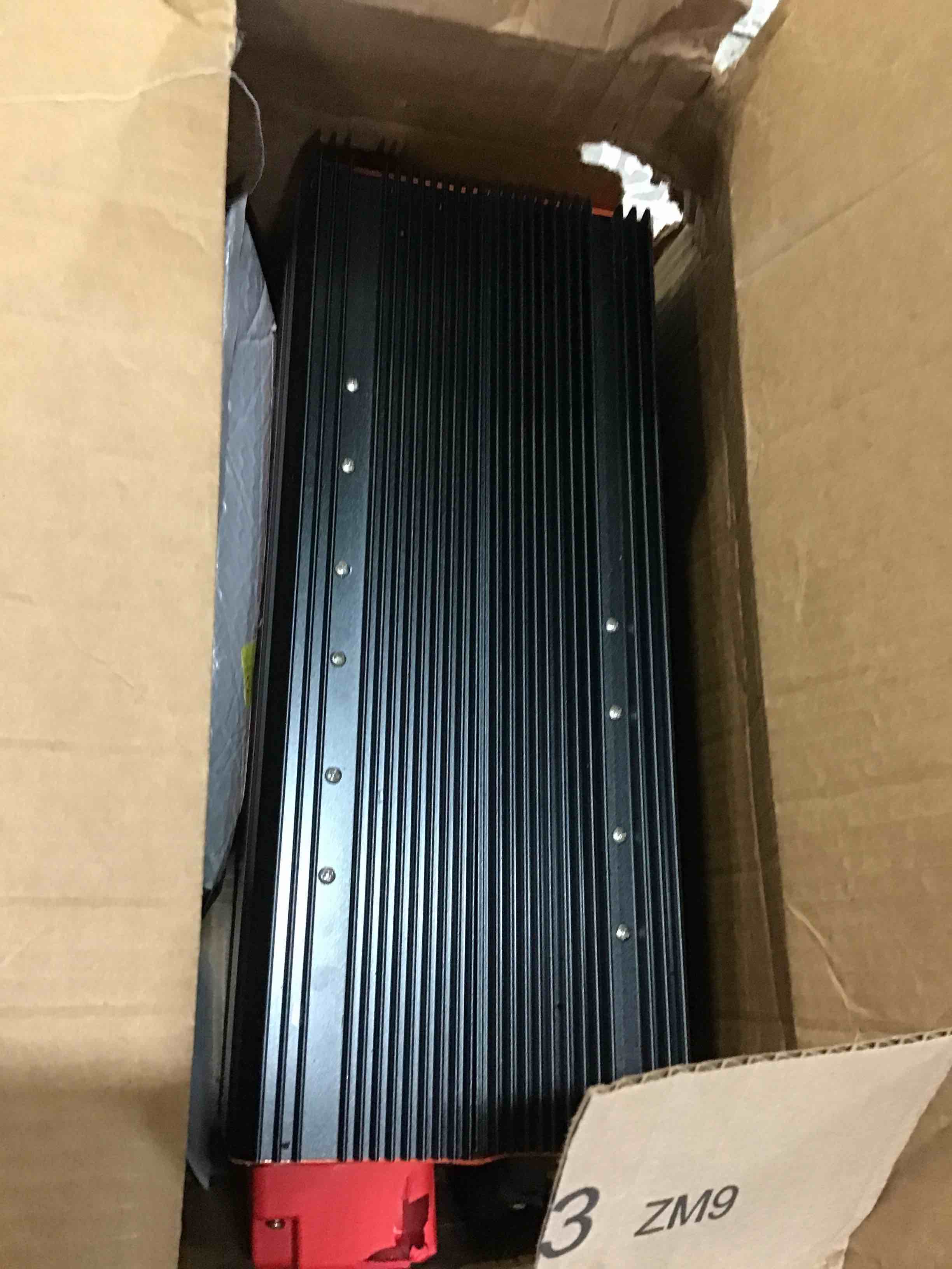 https://s3.amazonaws.com/lotting-images-prod/bidfta/BLU5411359_1690826653543.jpeg