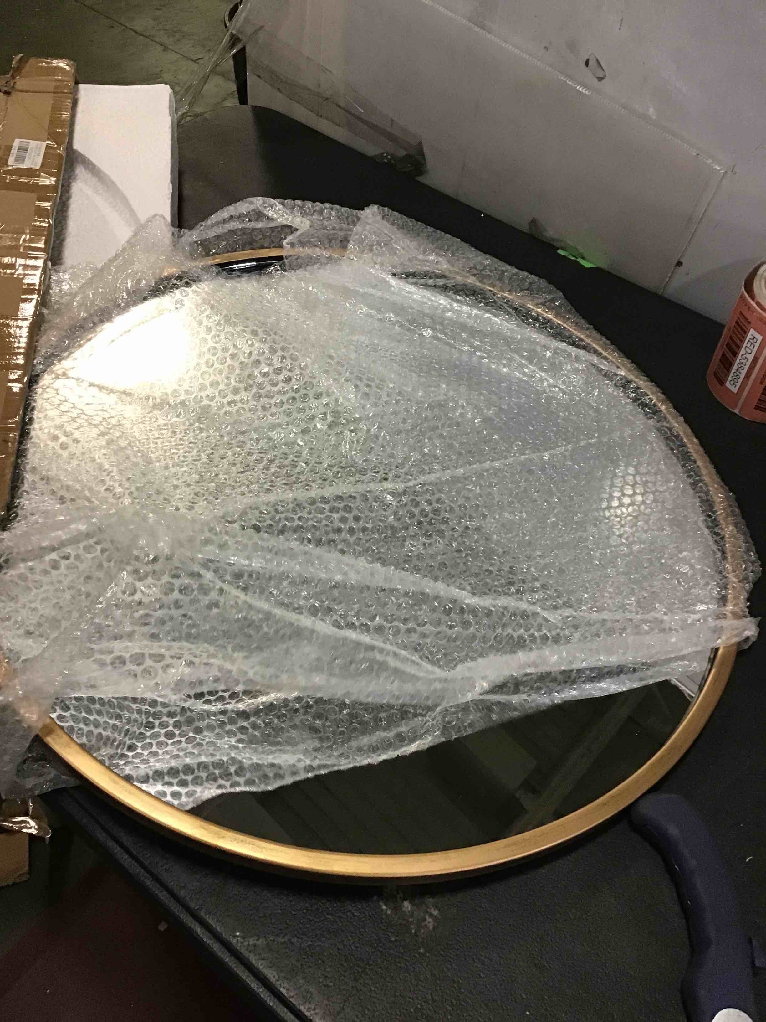 https://s3.amazonaws.com/lotting-images-prod/bidfta/BLU5412076_1691582006955.jpeg