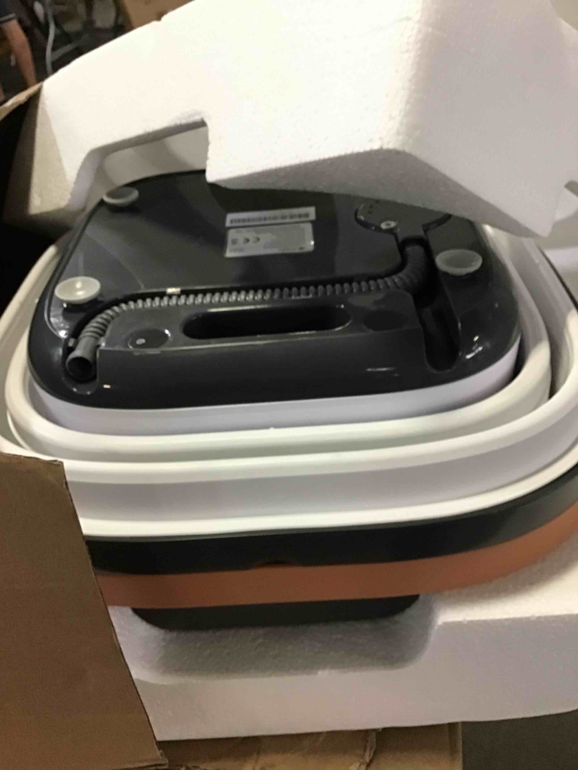 https://s3.amazonaws.com/lotting-images-prod/bidfta/BLU5413181_1690548607438.jpeg