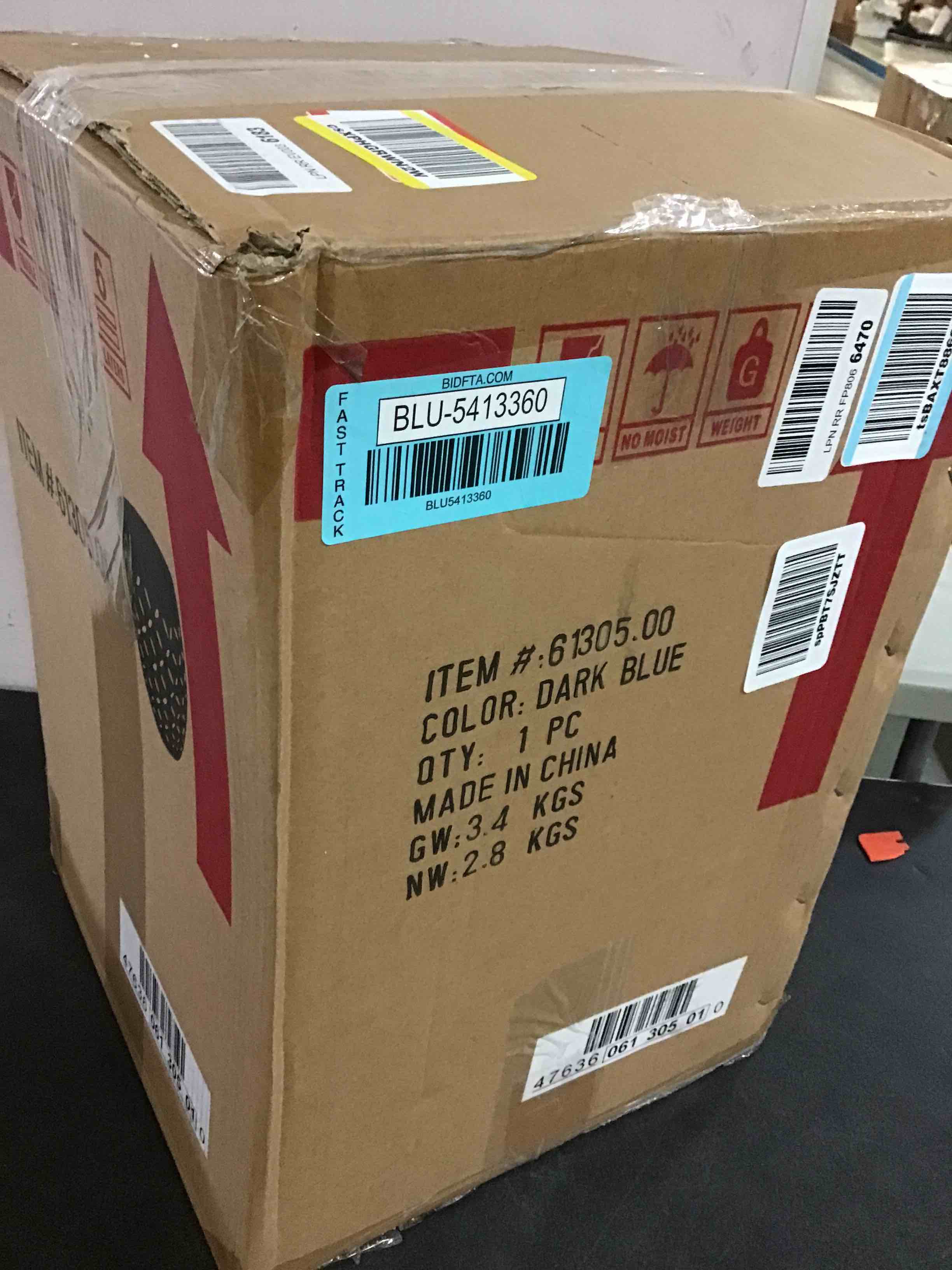 https://s3.amazonaws.com/lotting-images-prod/bidfta/BLU5413360_1690891500397.jpeg