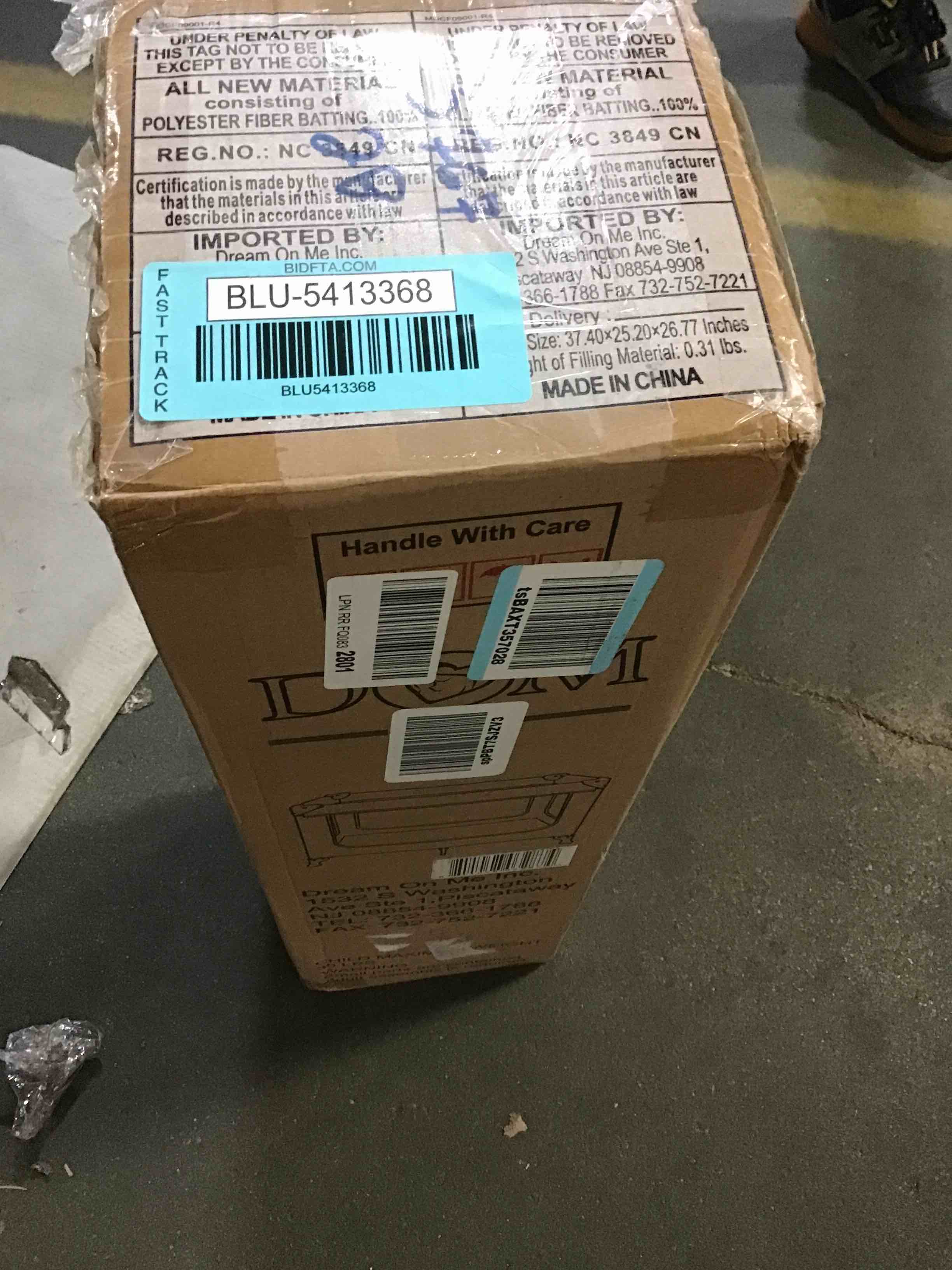 https://s3.amazonaws.com/lotting-images-prod/bidfta/BLU5413368_1690892253764.jpeg