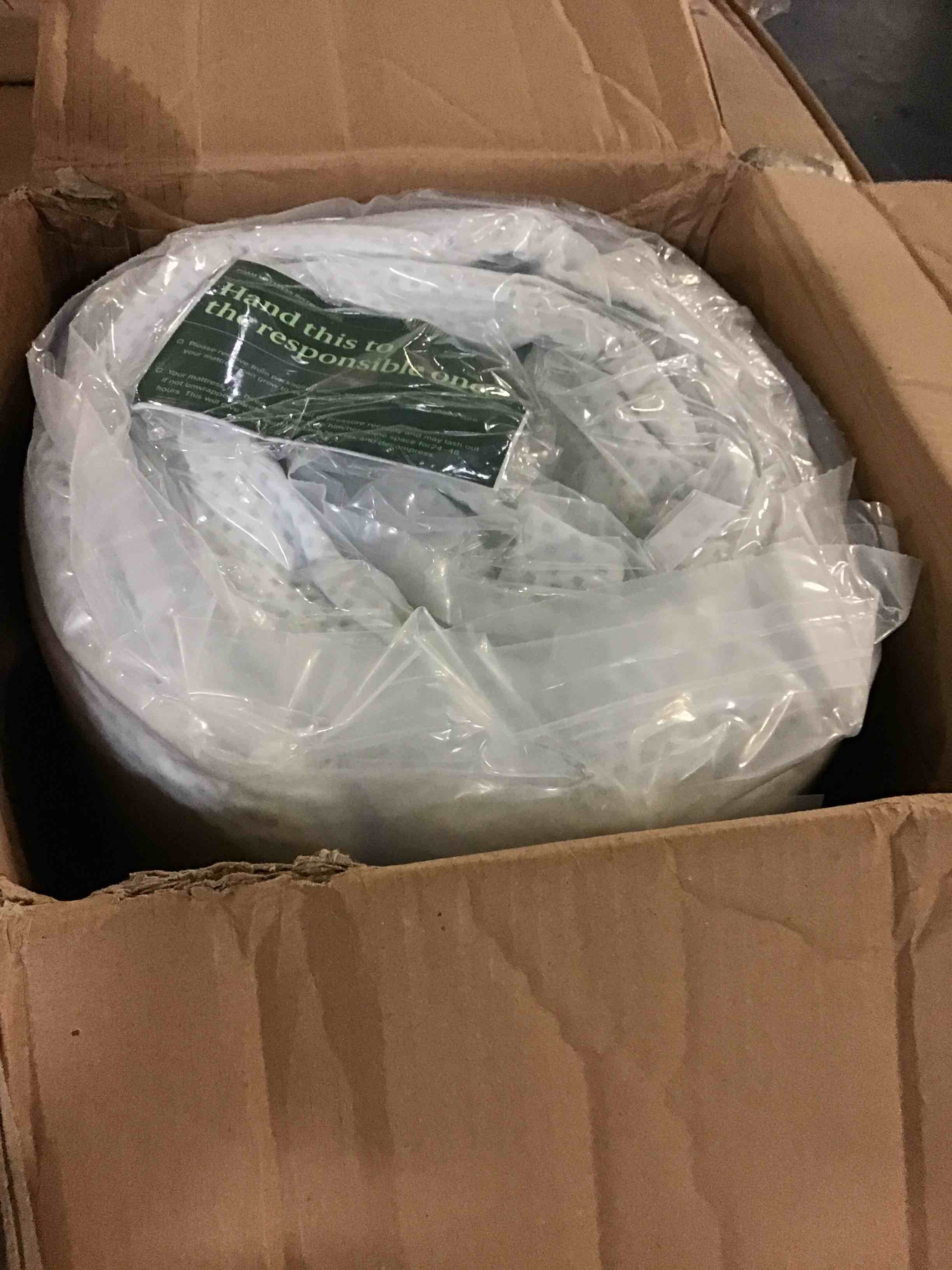 https://s3.amazonaws.com/lotting-images-prod/bidfta/BLU5413531_1690974959448.jpeg
