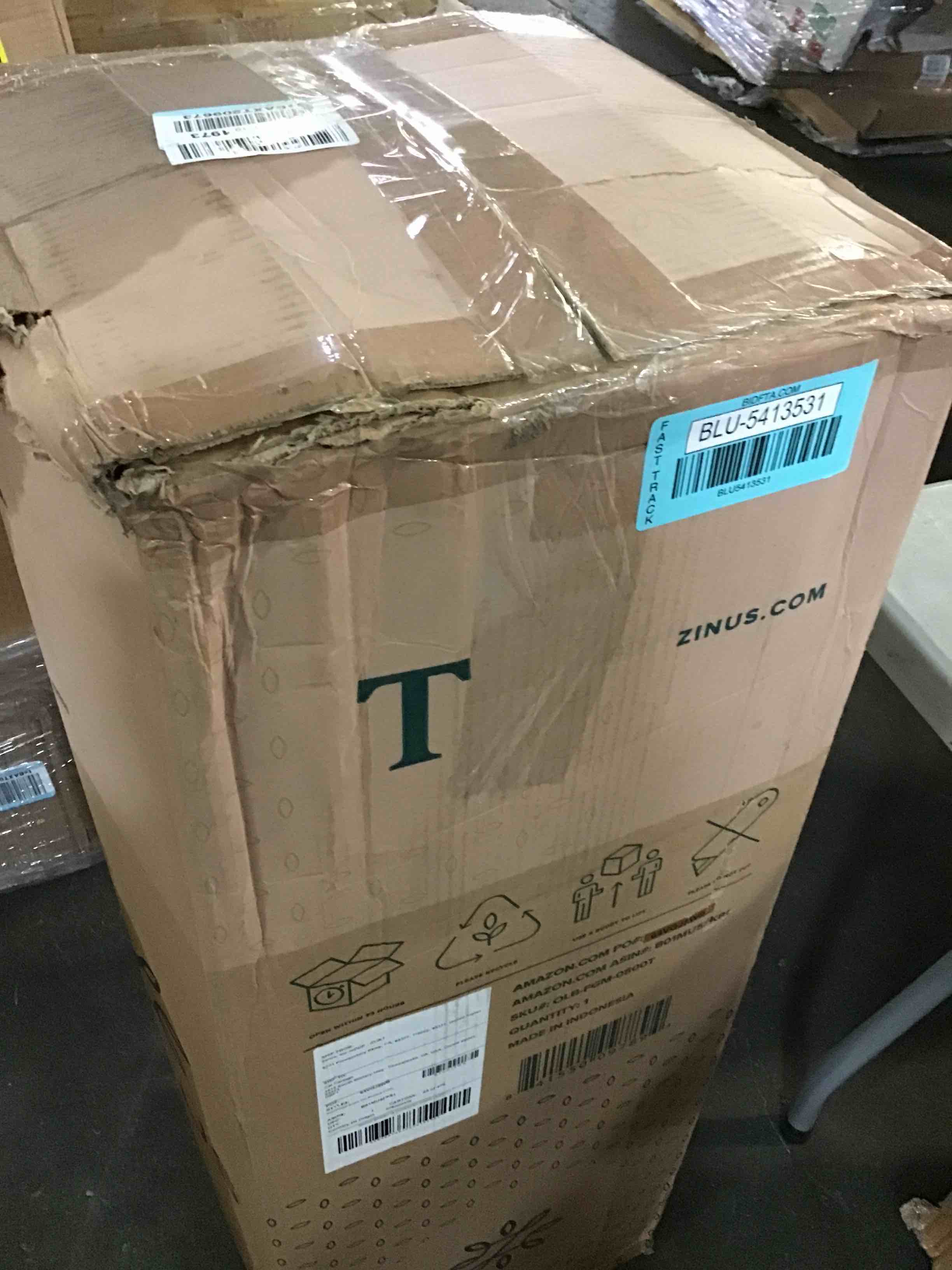 https://s3.amazonaws.com/lotting-images-prod/bidfta/BLU5413531_1690975097677.jpeg