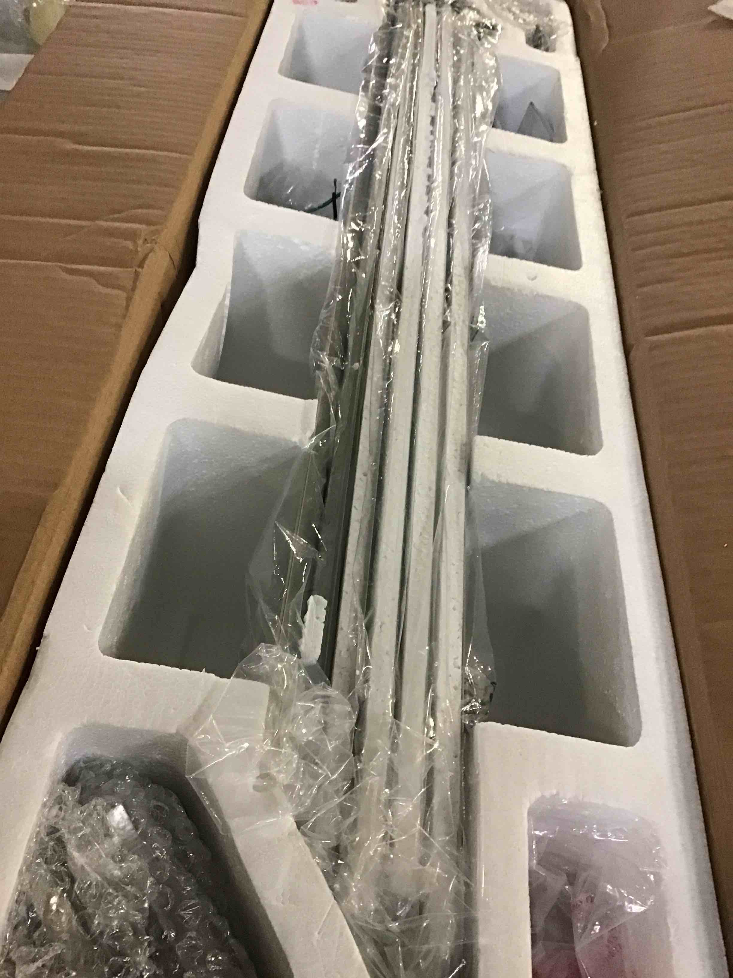 https://s3.amazonaws.com/lotting-images-prod/bidfta/BLU5413541_1690977093411.jpeg