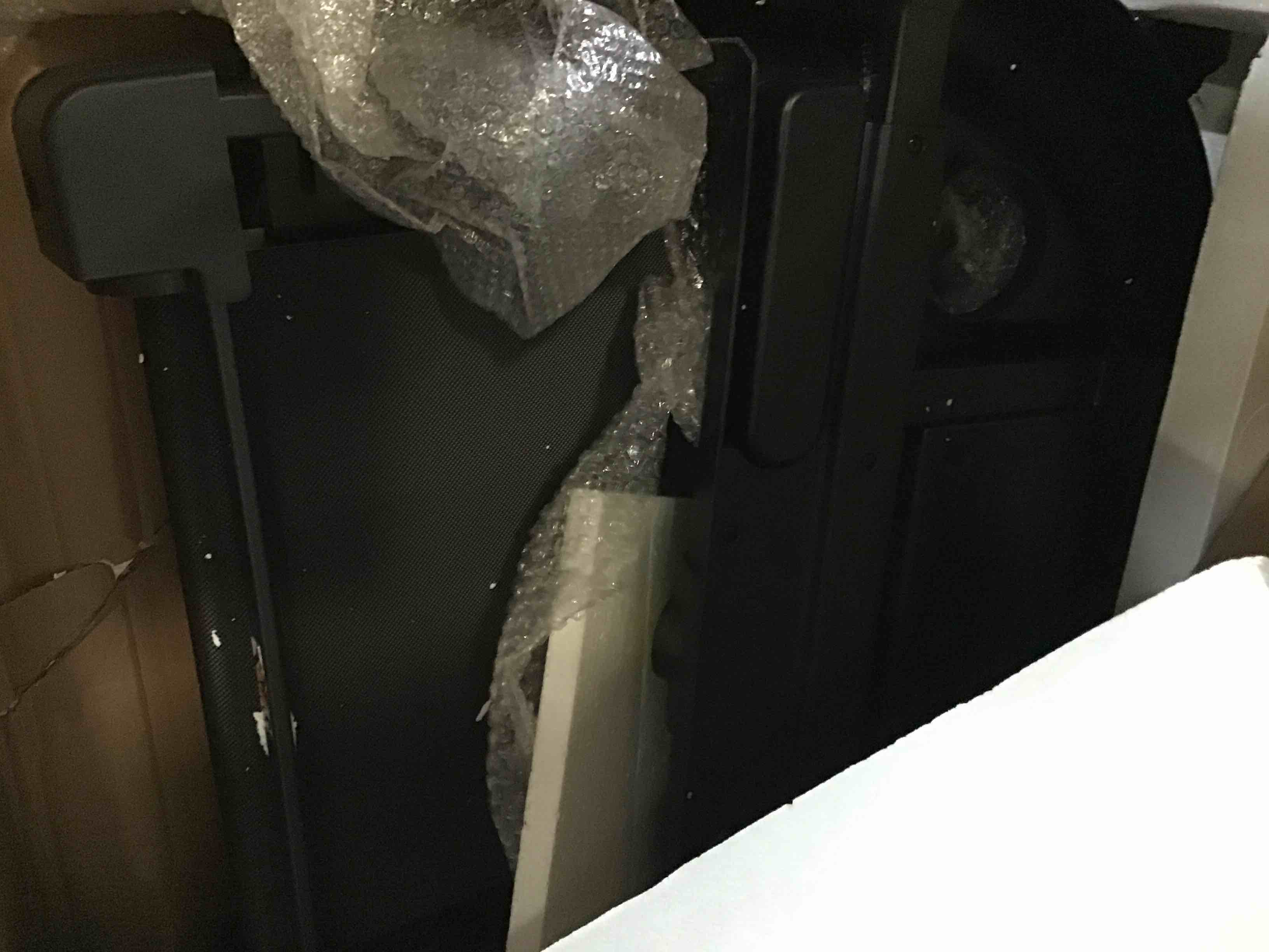 https://s3.amazonaws.com/lotting-images-prod/bidfta/BLU5413703_1691006887423.jpeg