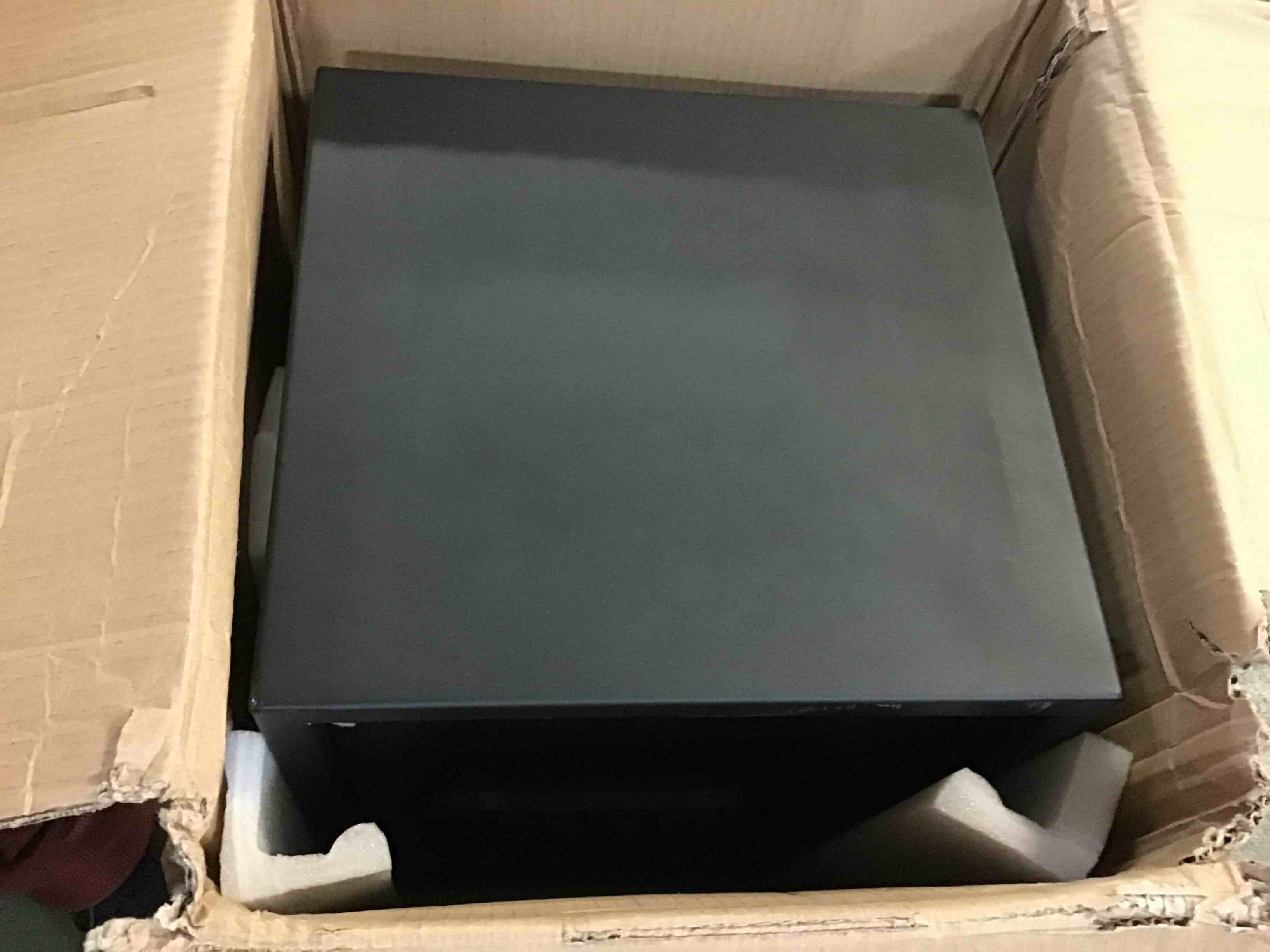 https://s3.amazonaws.com/lotting-images-prod/bidfta/BLU5413752_1691066482299.jpeg