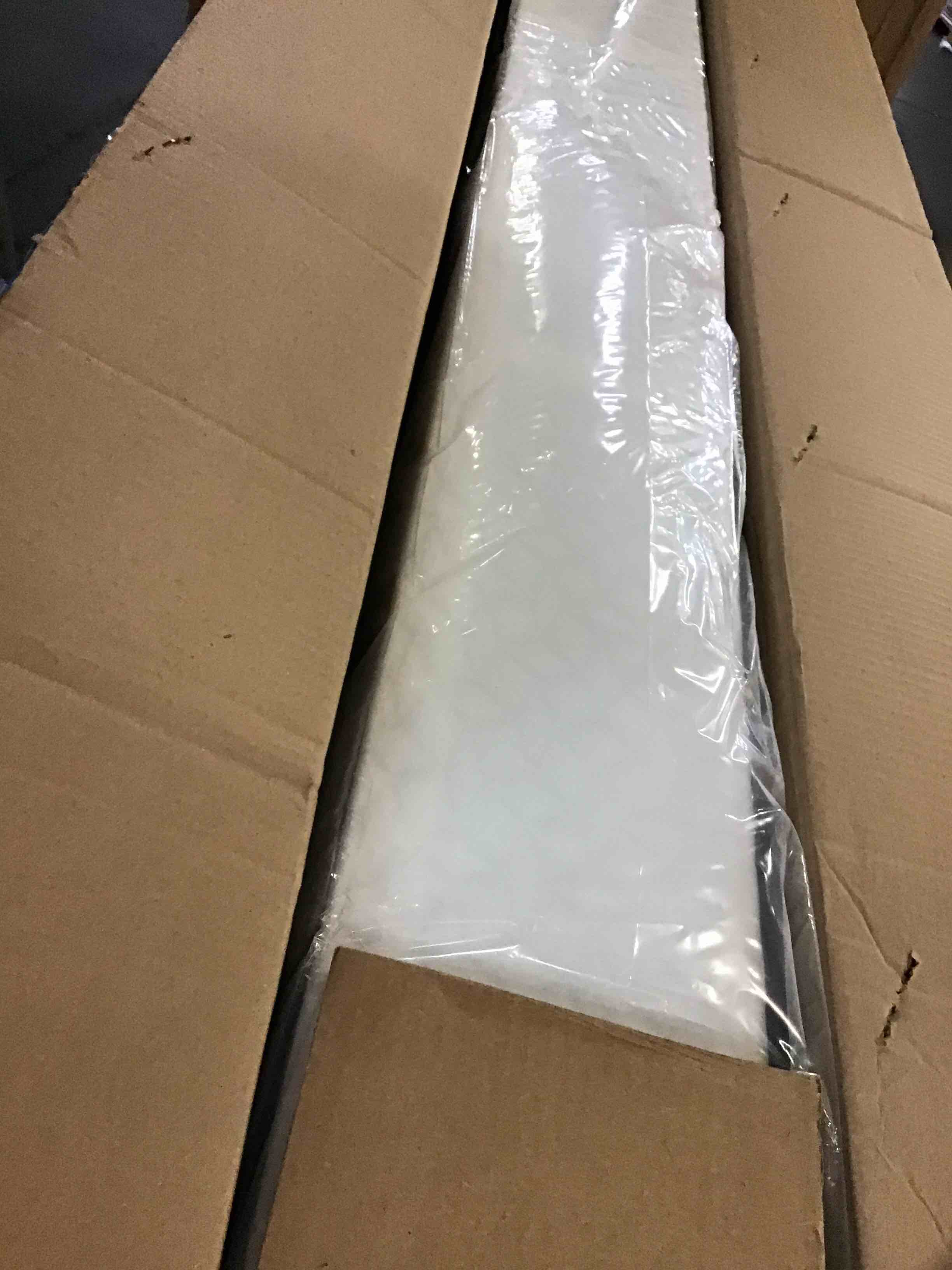 https://s3.amazonaws.com/lotting-images-prod/bidfta/BLU5413753_1691066675692.jpeg